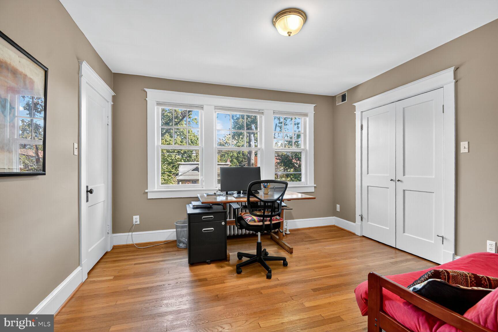 TAKOMA PARK - Residential