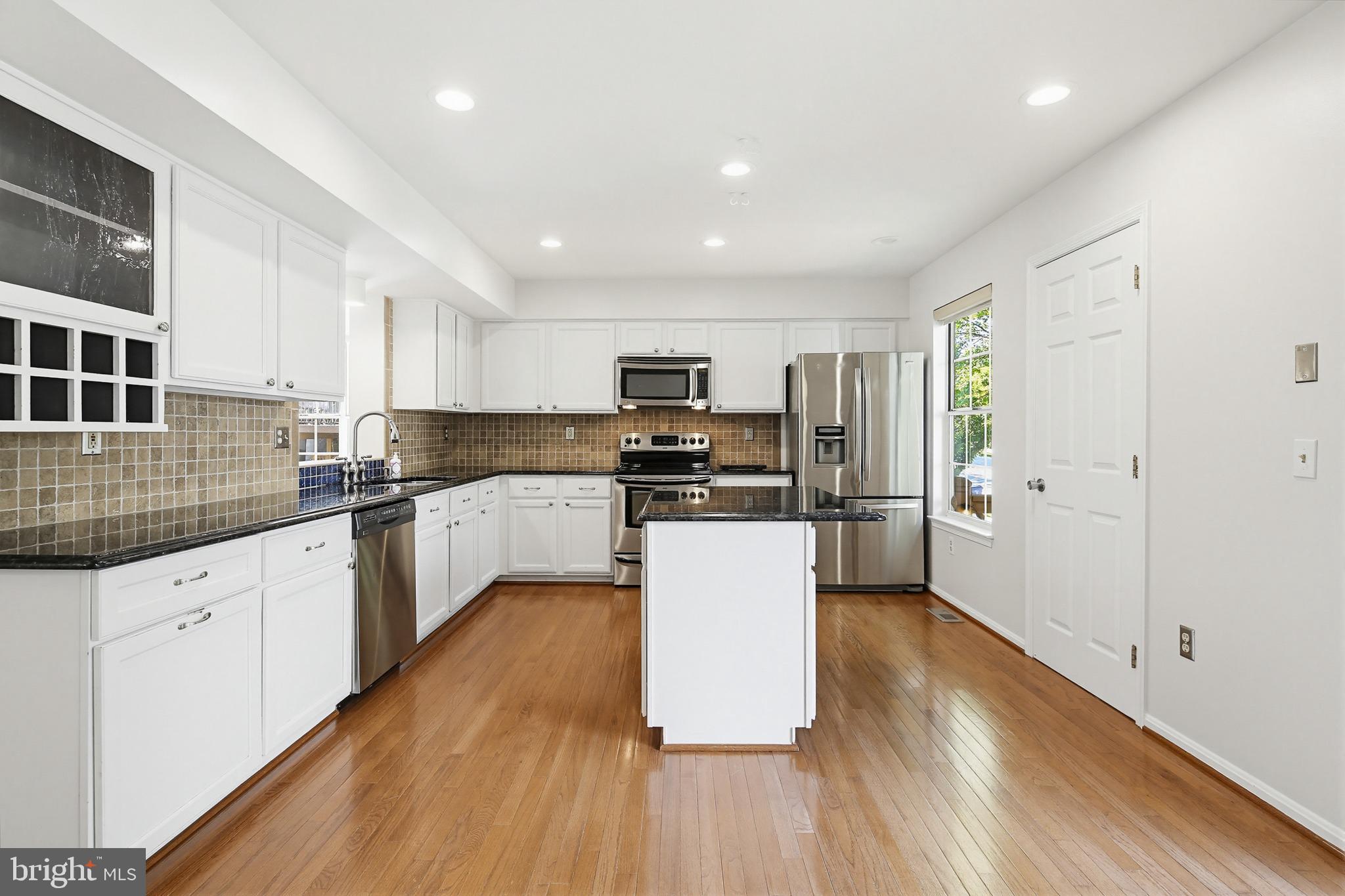 DORSEY SEARCH - Residential