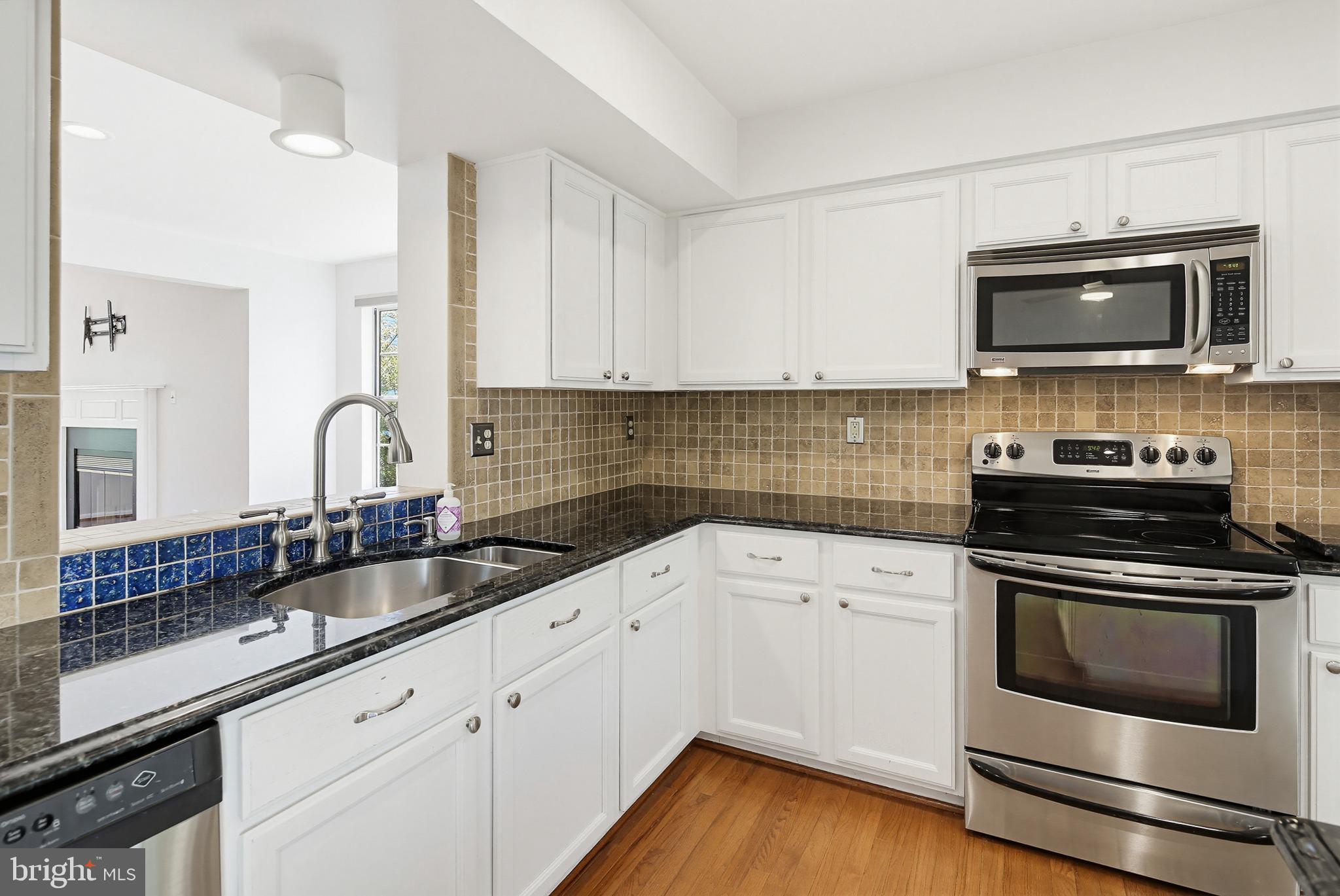 DORSEY SEARCH - Residential
