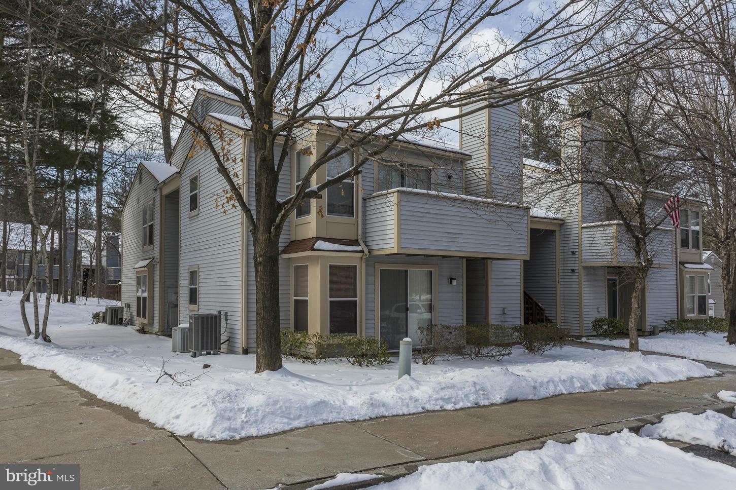 VILLAGE OF HICKORY RIDGE - Residential