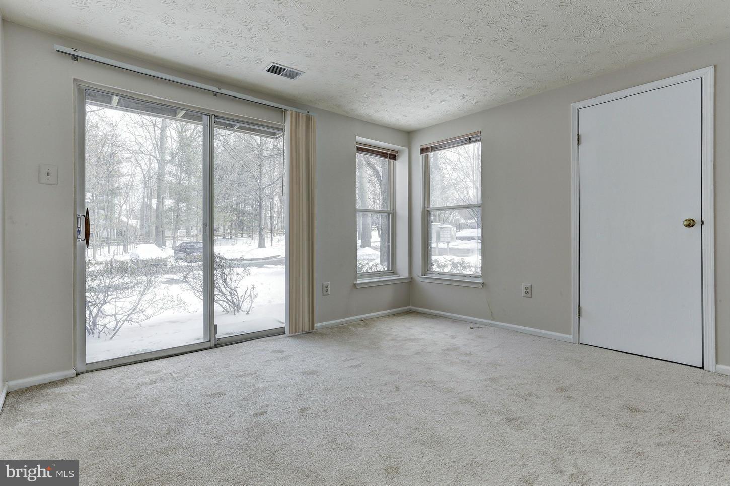 VILLAGE OF HICKORY RIDGE - Residential