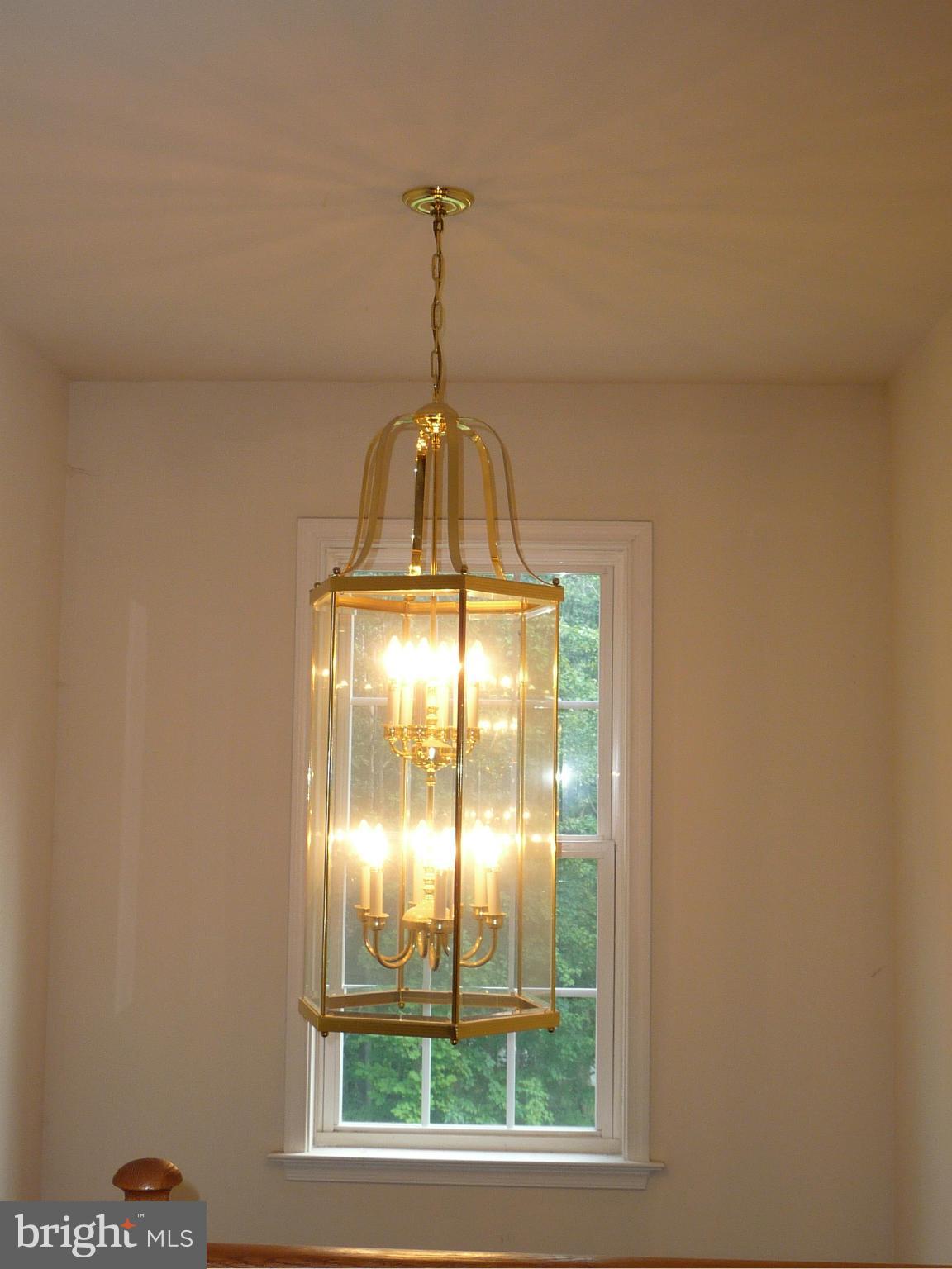 ROYAL HILLS ESTATES - Residential