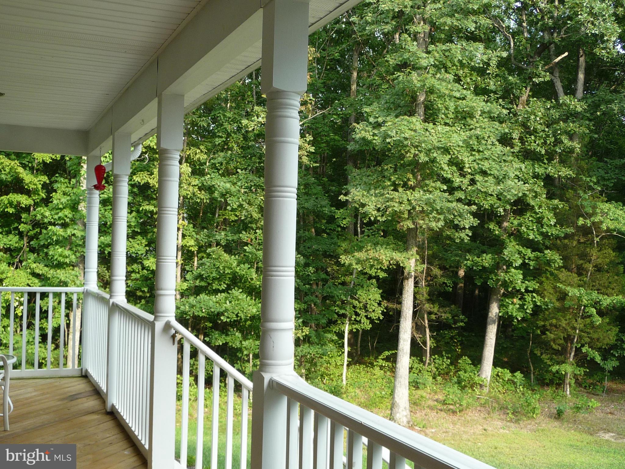 ROYAL HILLS ESTATES - Residential