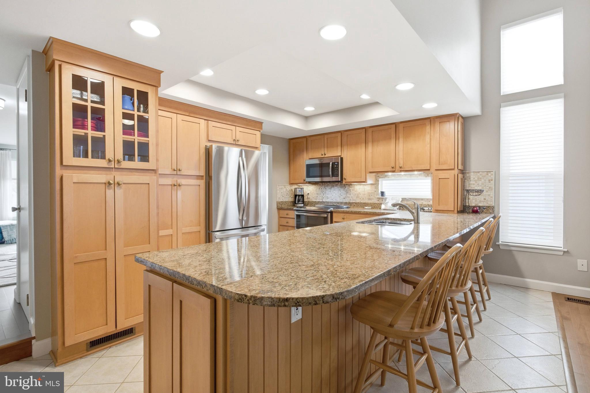 BENT TREE - Residential