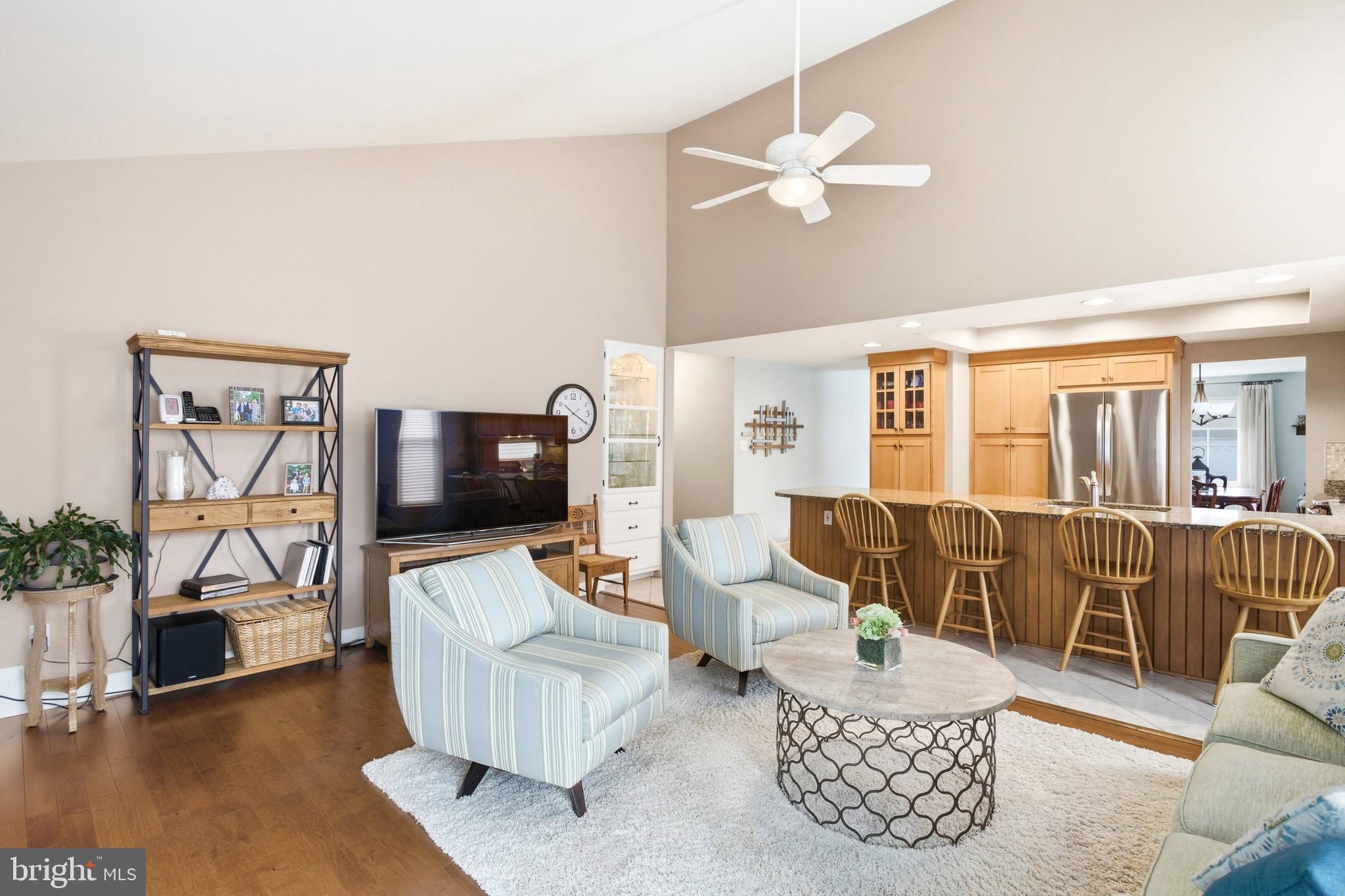 BENT TREE - Residential