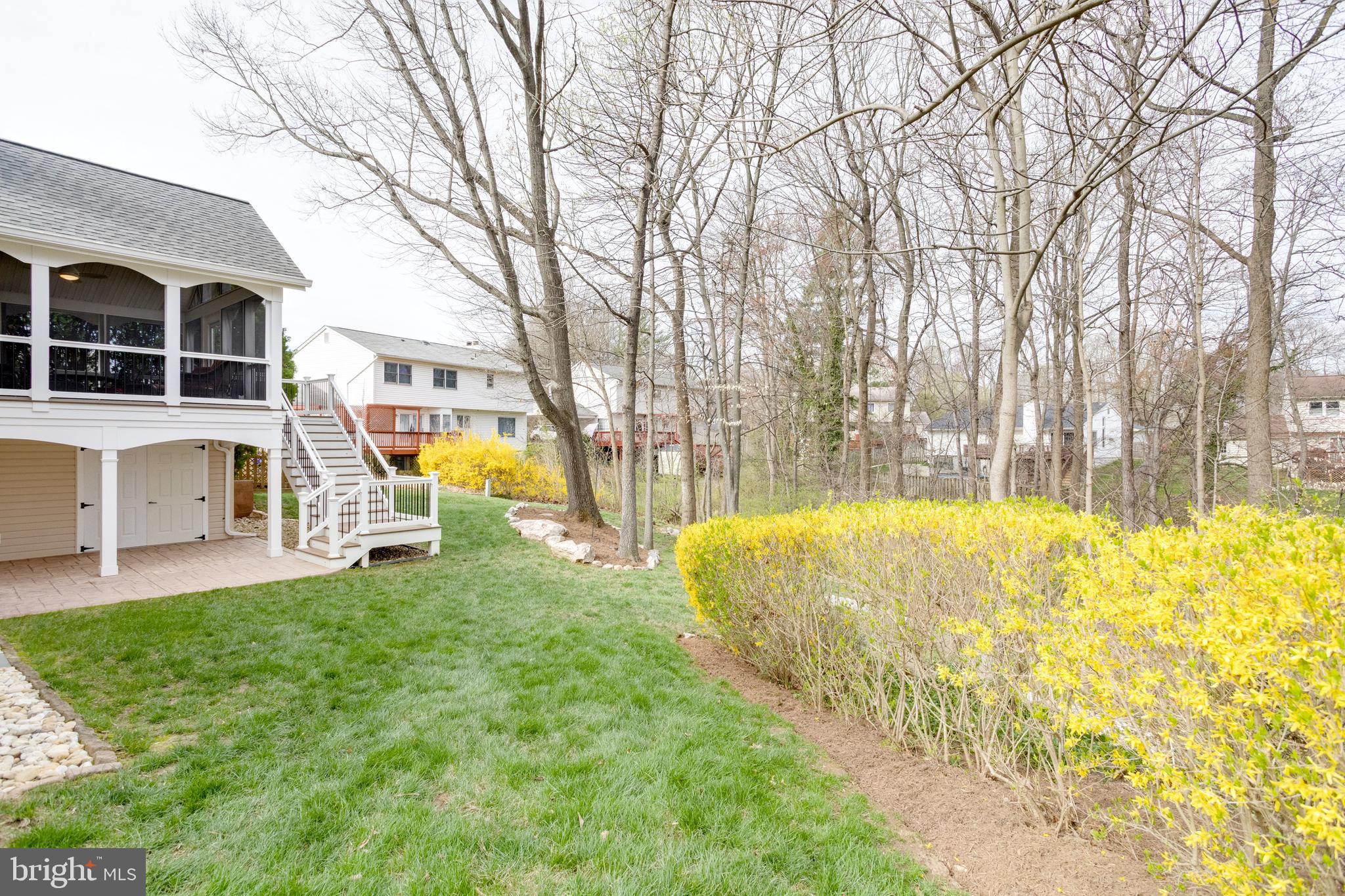 BENT TREE - Residential