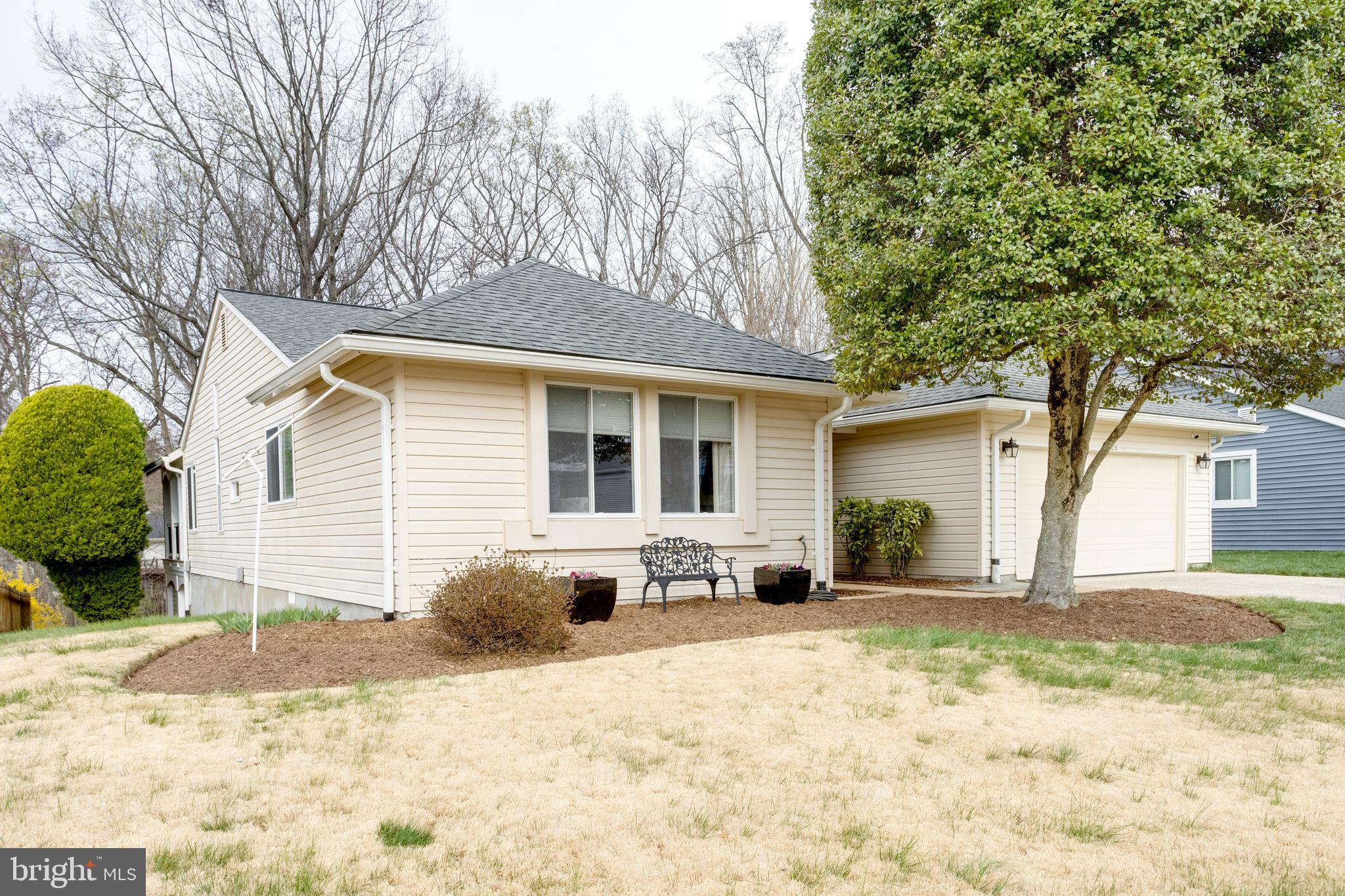 BENT TREE - Residential