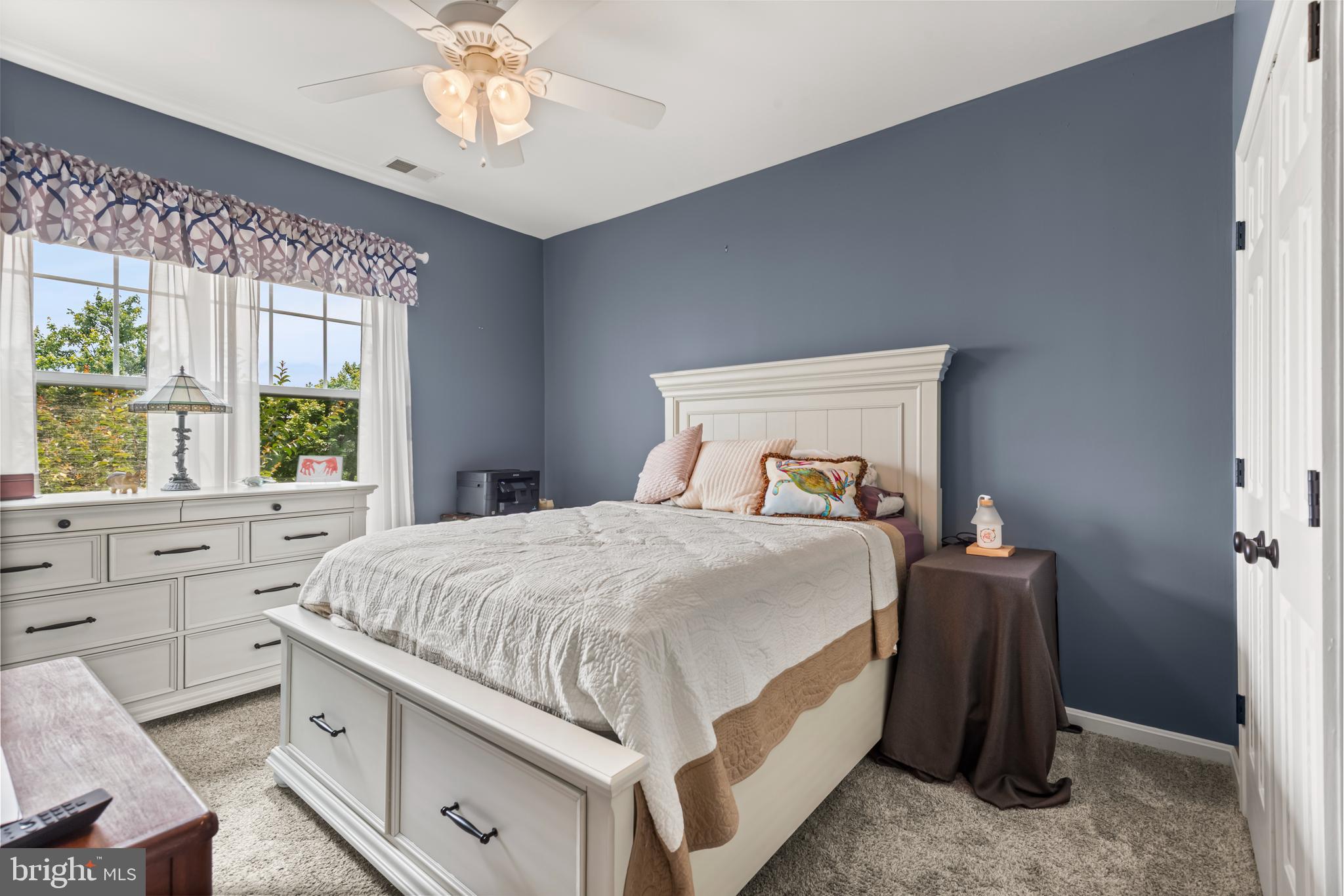 DEEP HARBOUR - Residential