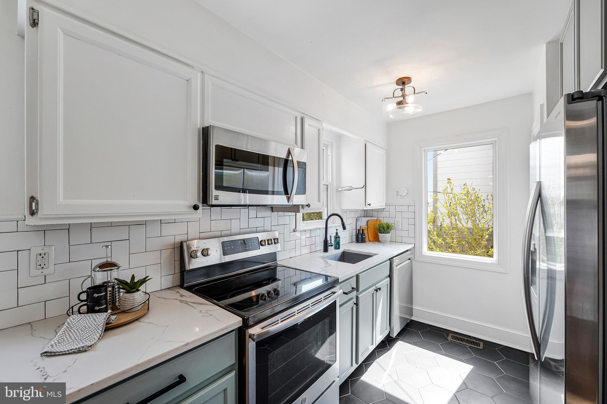 CHERRYDALE - Residential