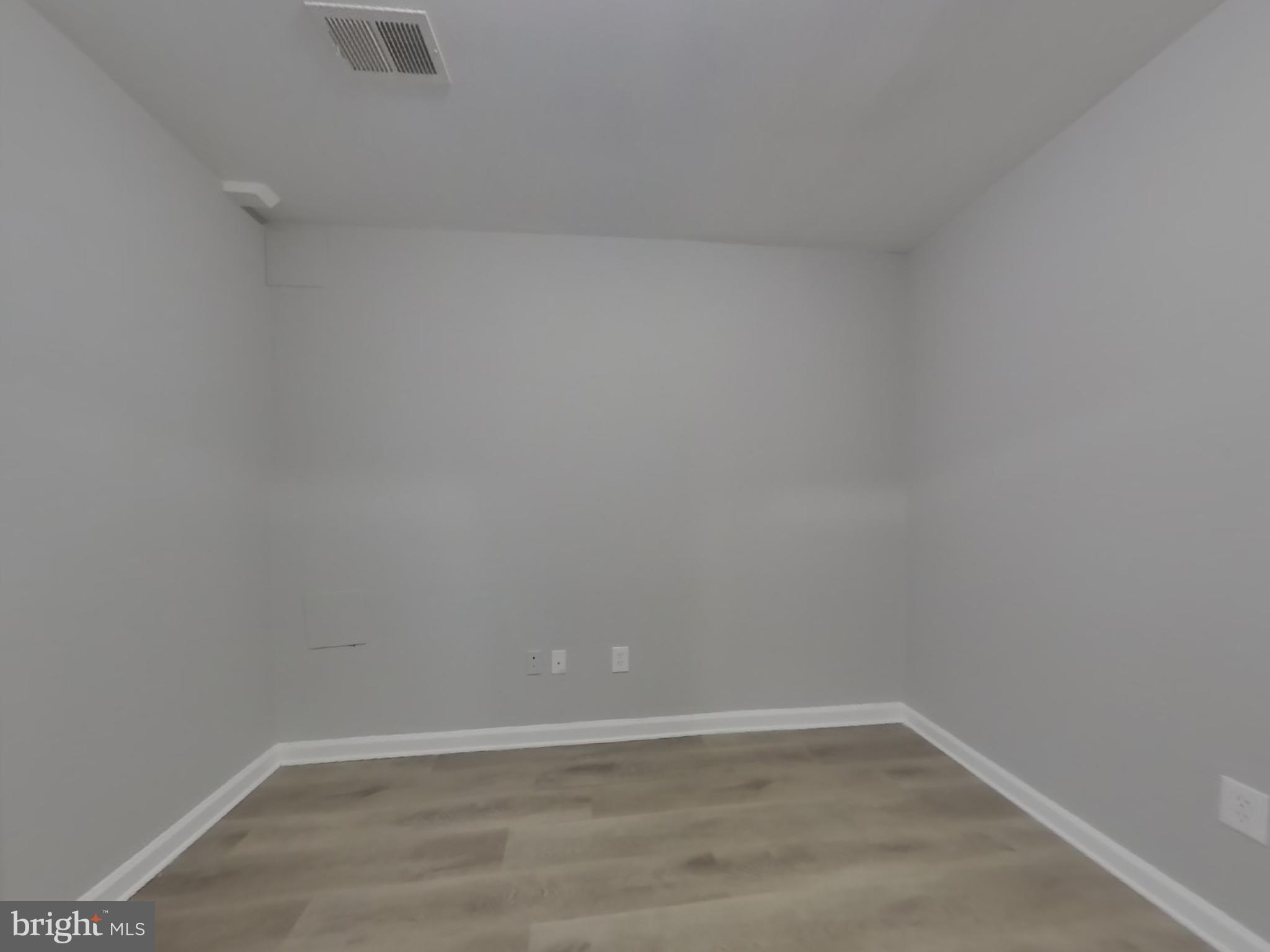 FRIENDLY FARMS - Residential Lease