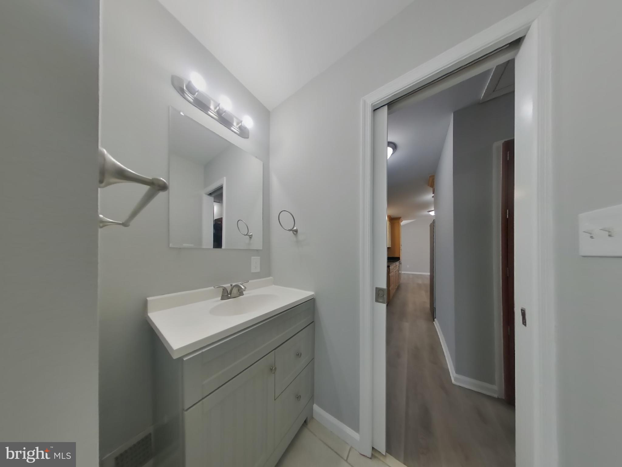 FRIENDLY FARMS - Residential Lease