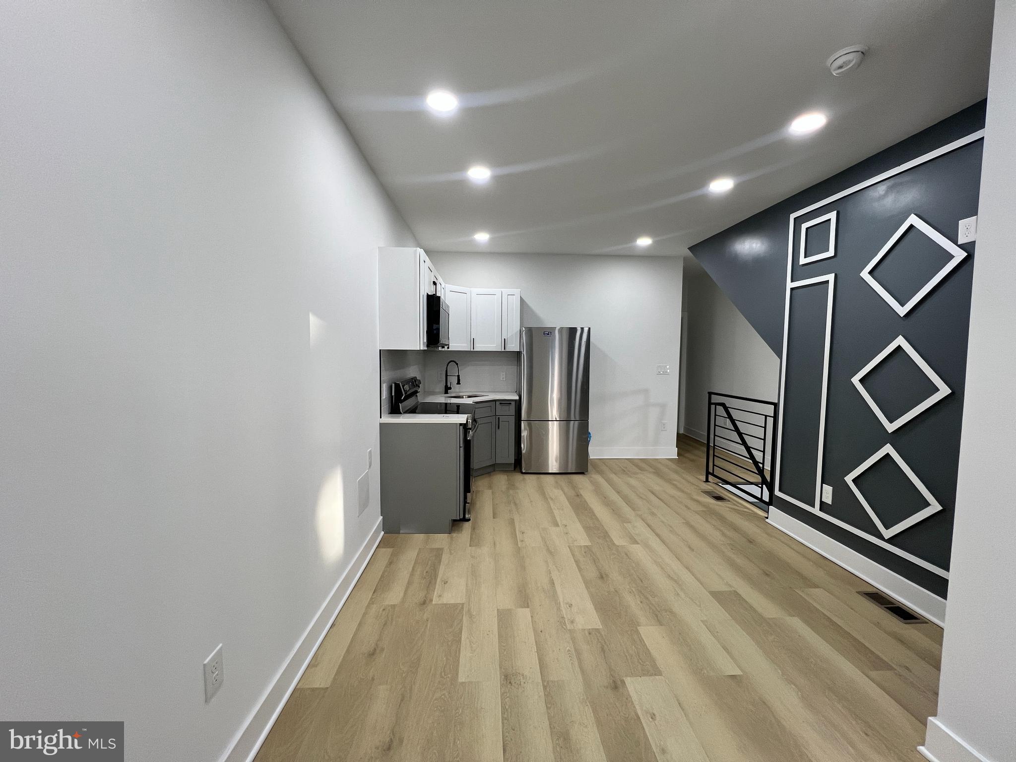 5816 DELANCEY STREET