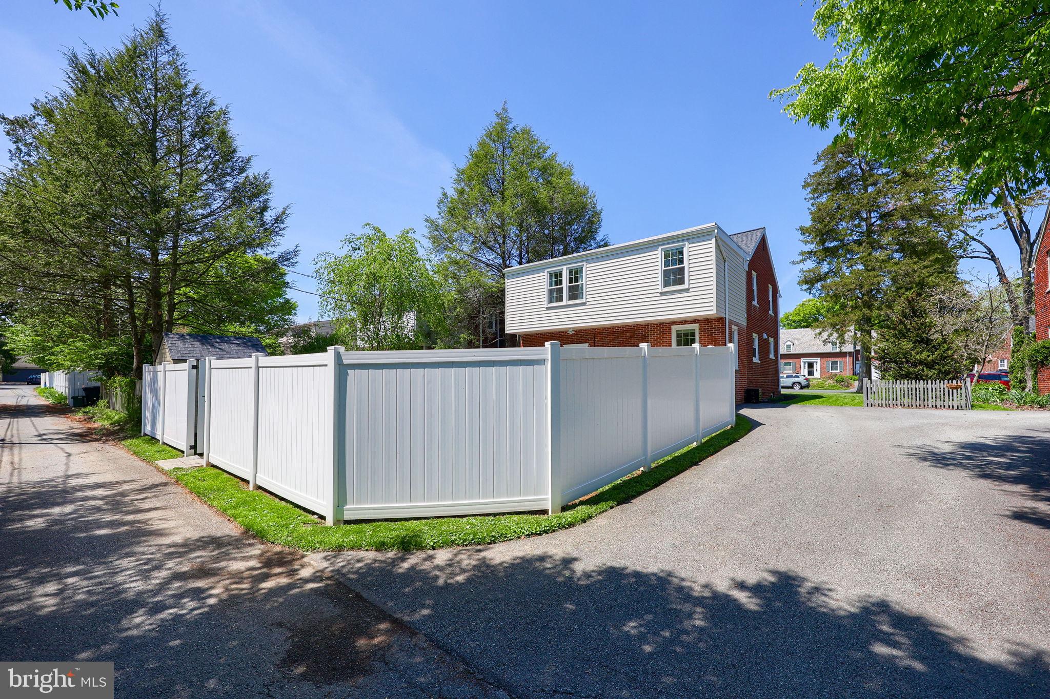 GRANDVIEW HEIGHTS - Residential