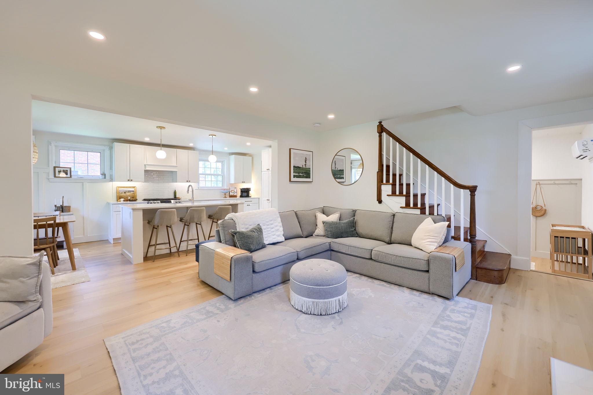 GRANDVIEW HEIGHTS - Residential