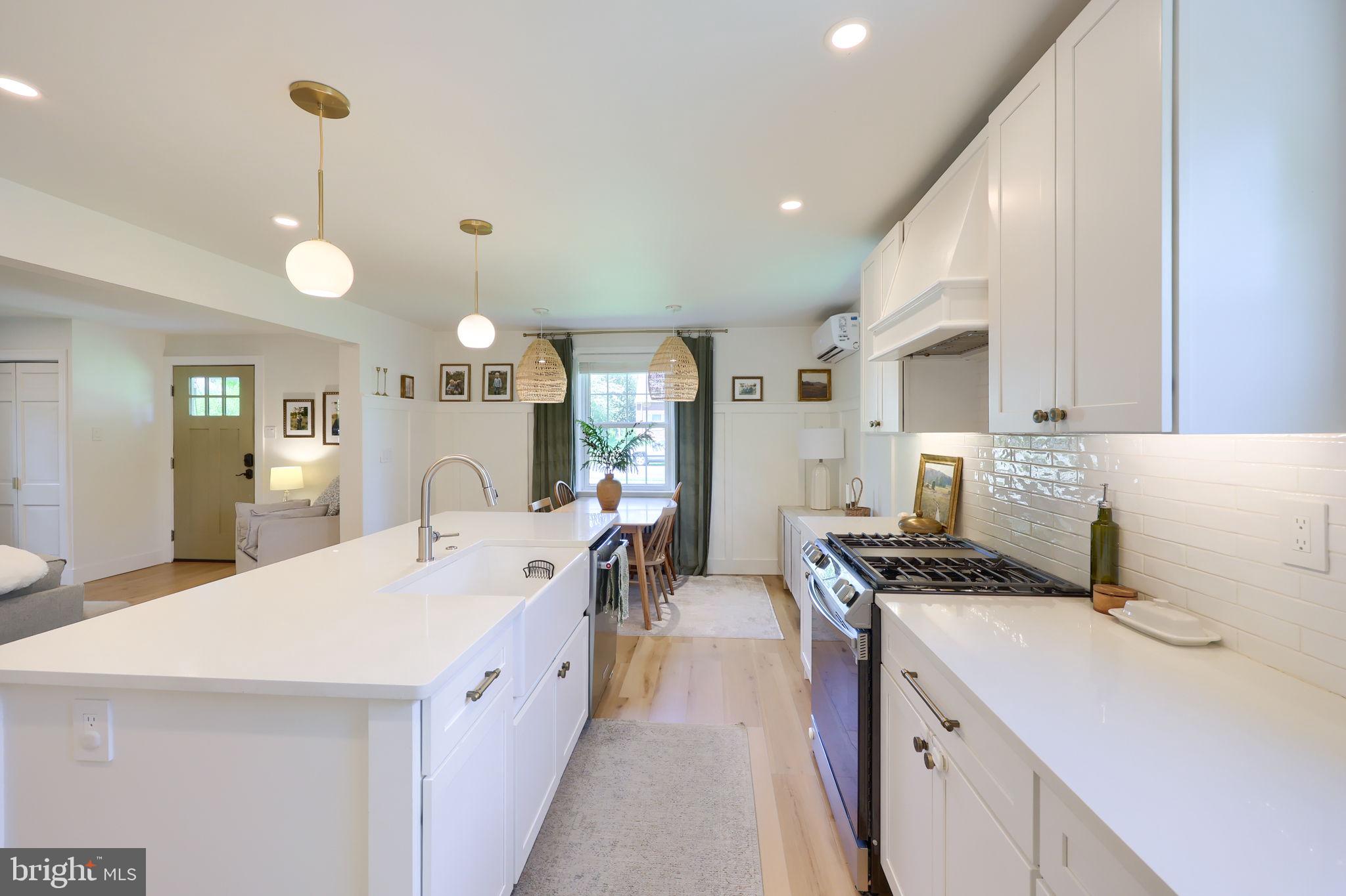 GRANDVIEW HEIGHTS - Residential