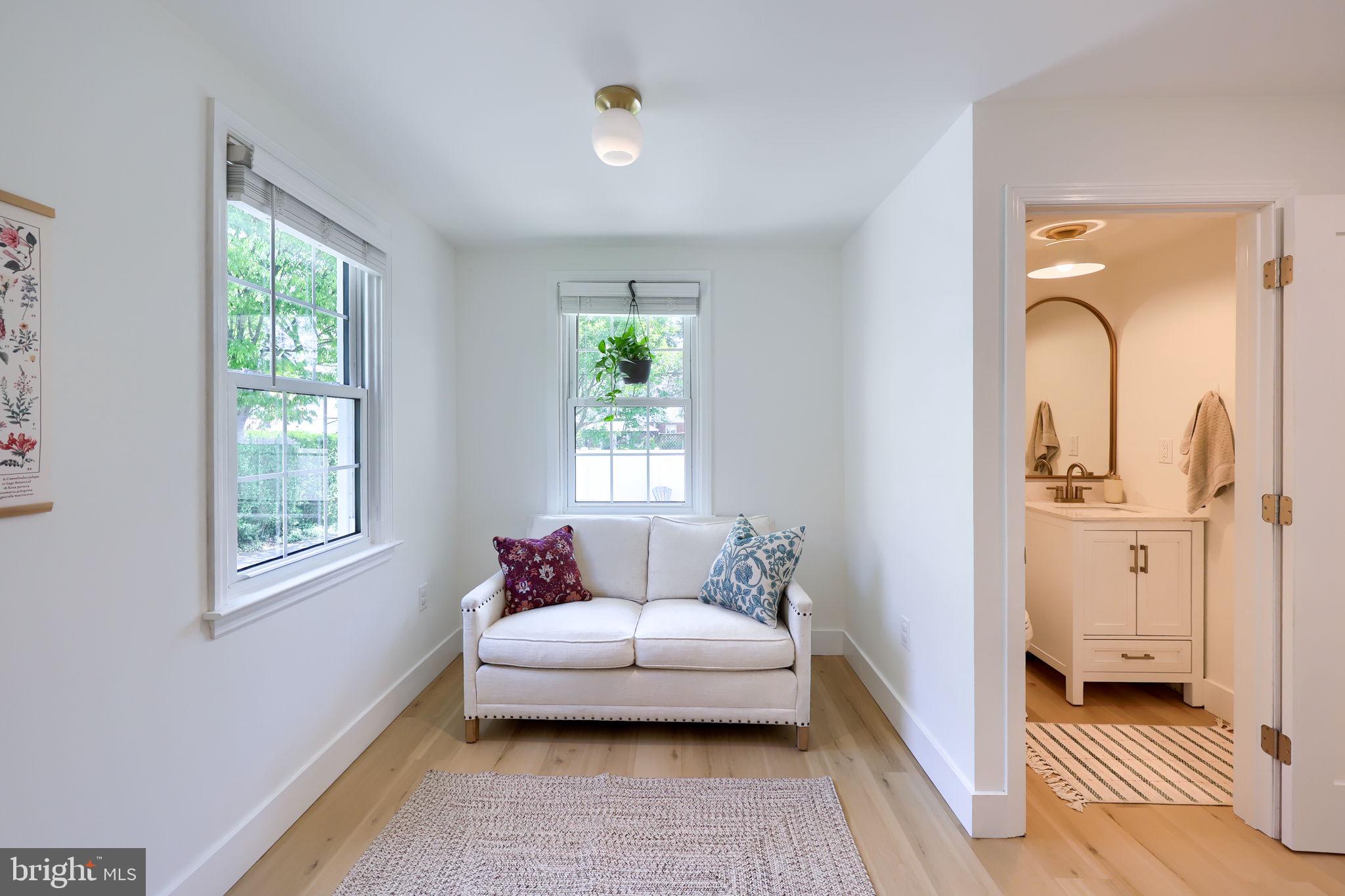 GRANDVIEW HEIGHTS - Residential
