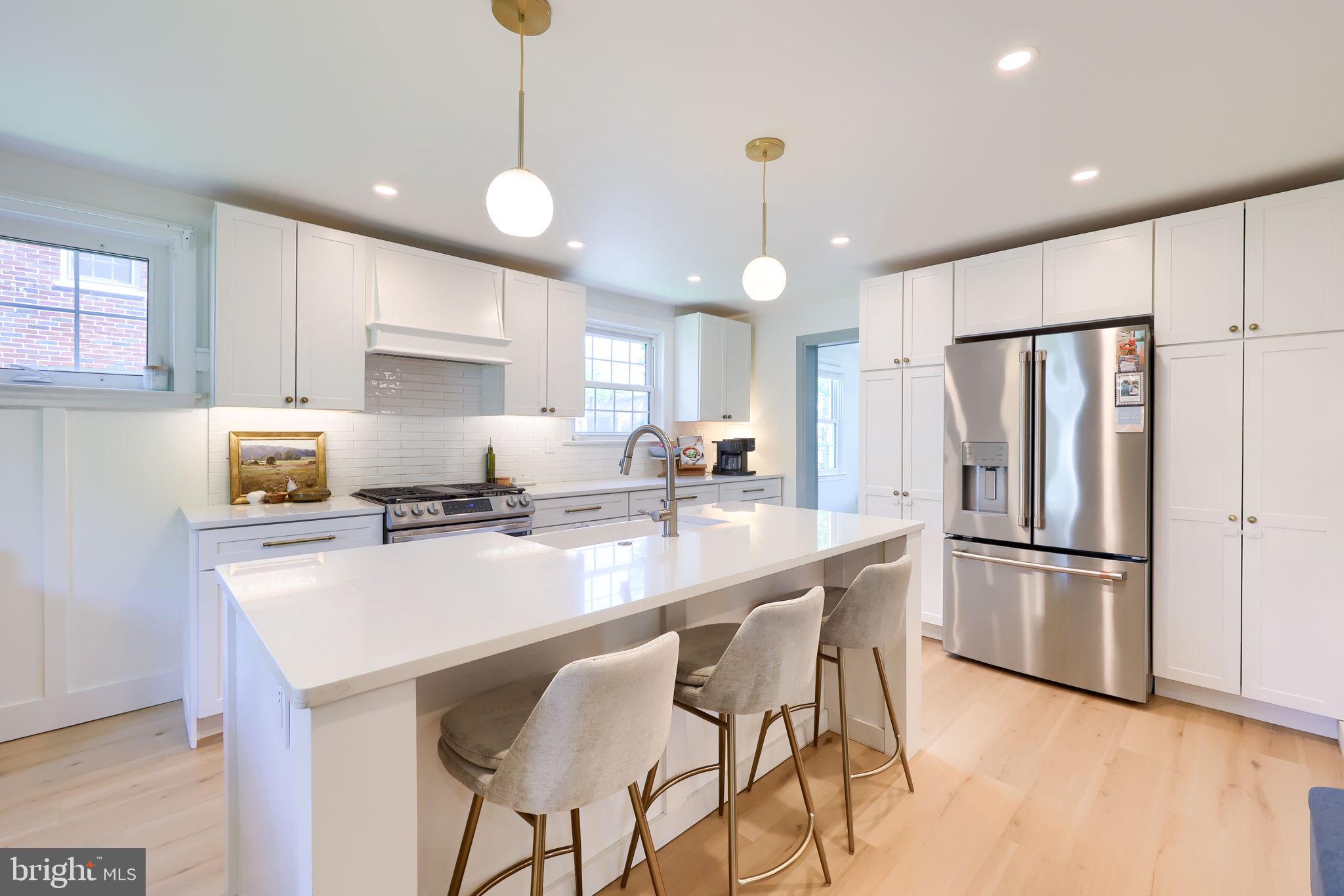 GRANDVIEW HEIGHTS - Residential