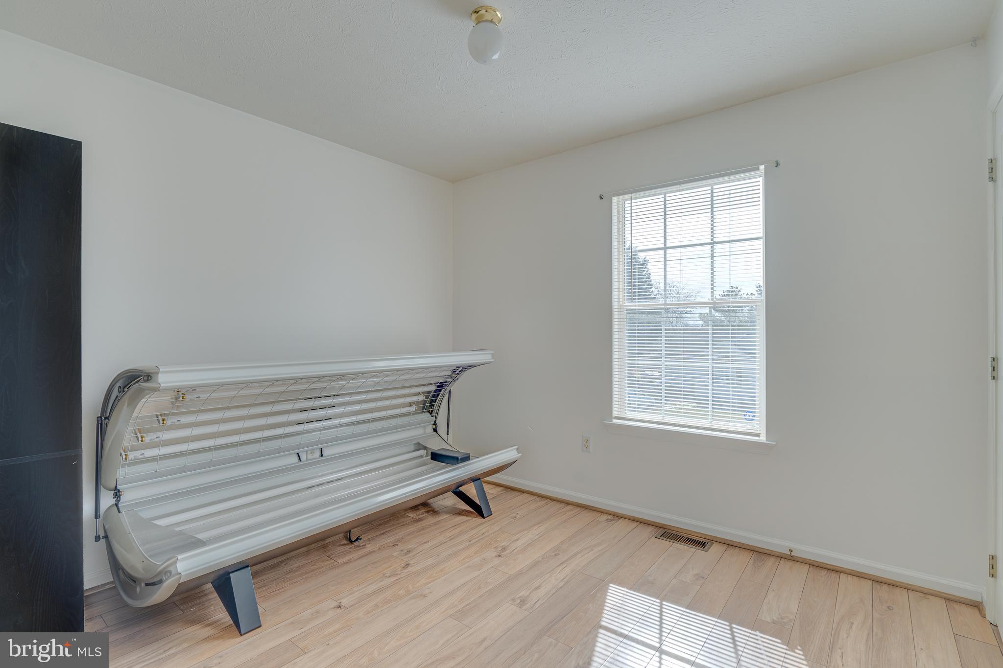 OPEQUON MEADOWS - Residential