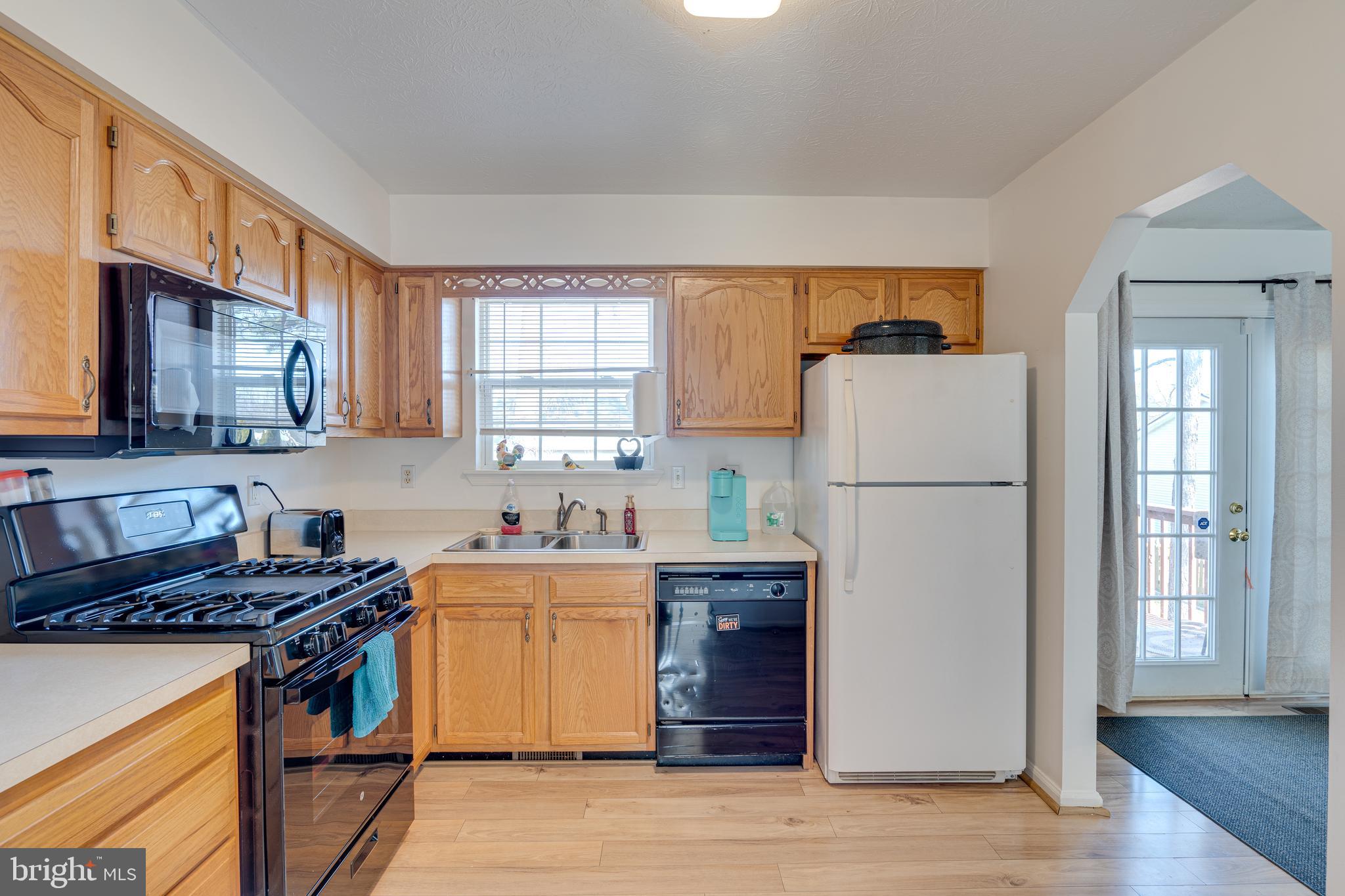 OPEQUON MEADOWS - Residential