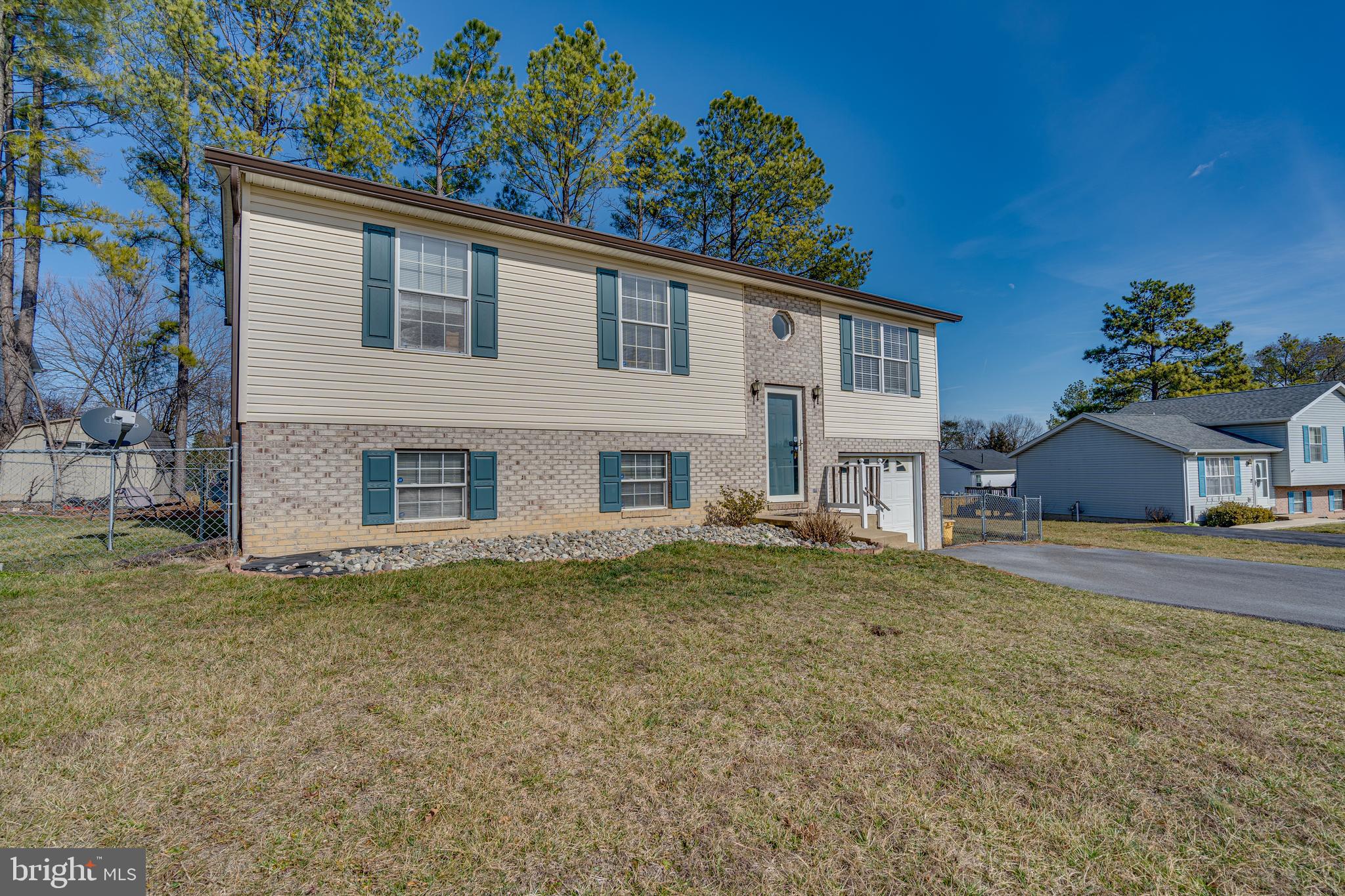 OPEQUON MEADOWS - Residential