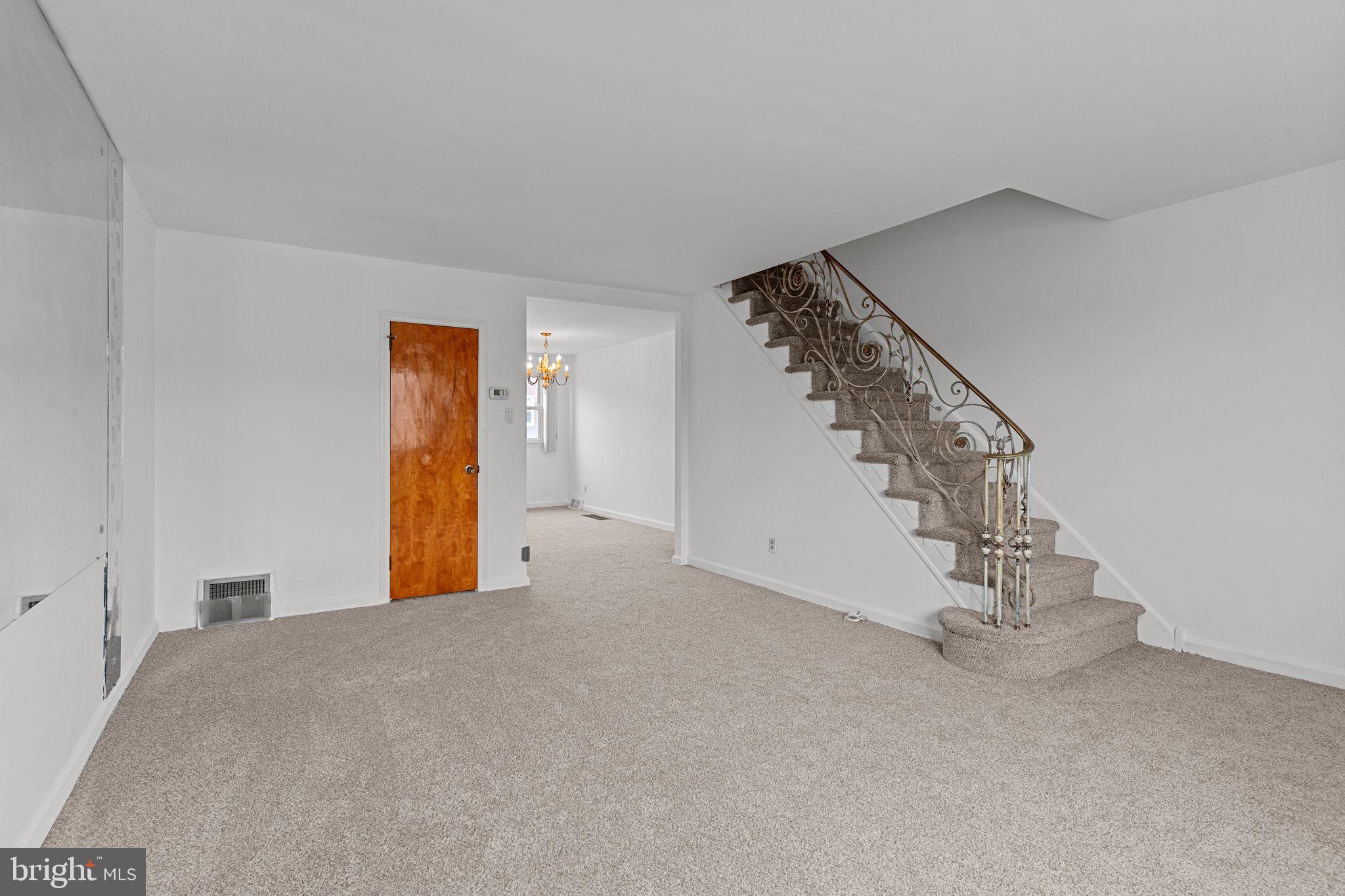 MAYFAIR - Residential