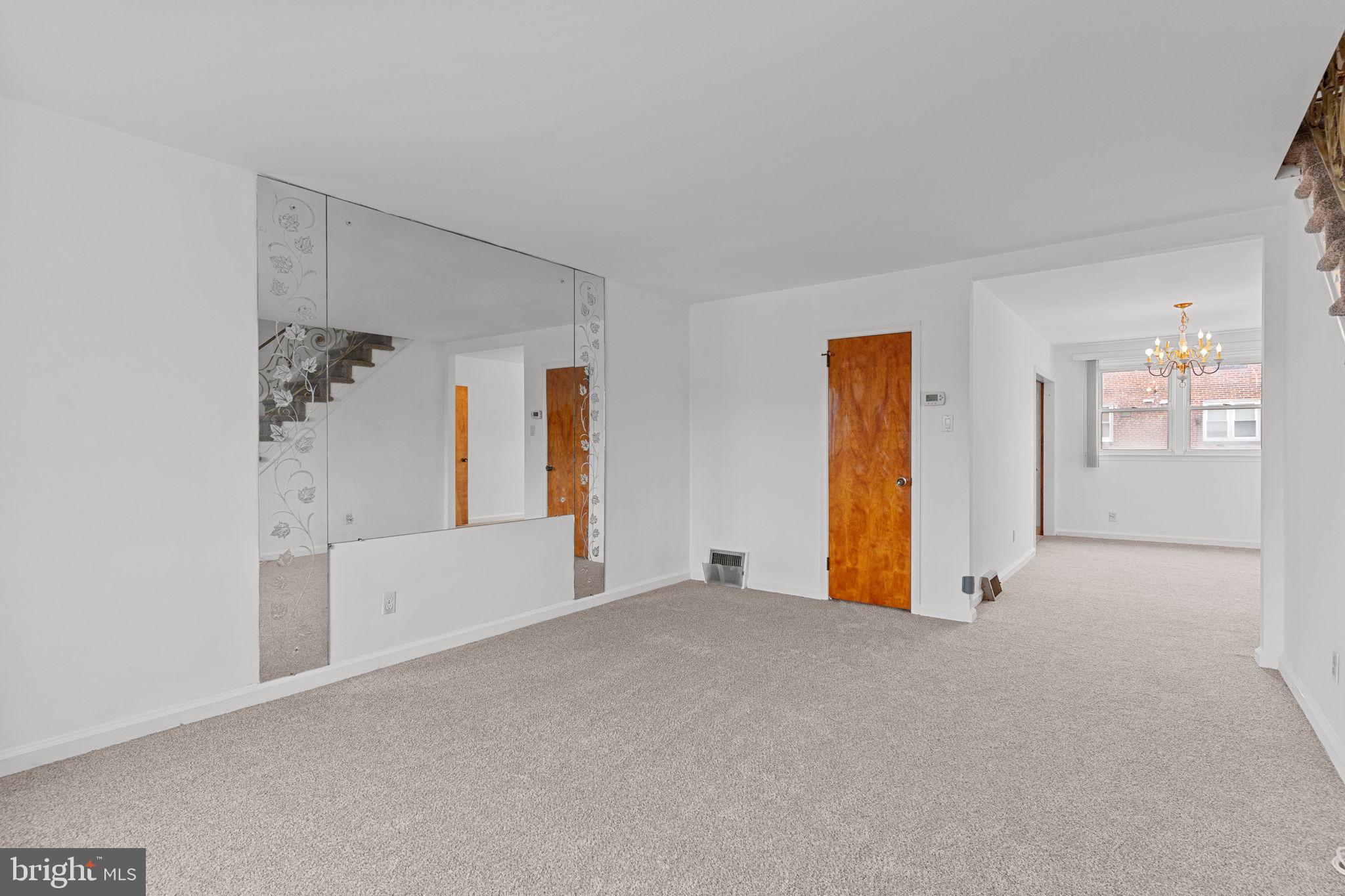 MAYFAIR - Residential