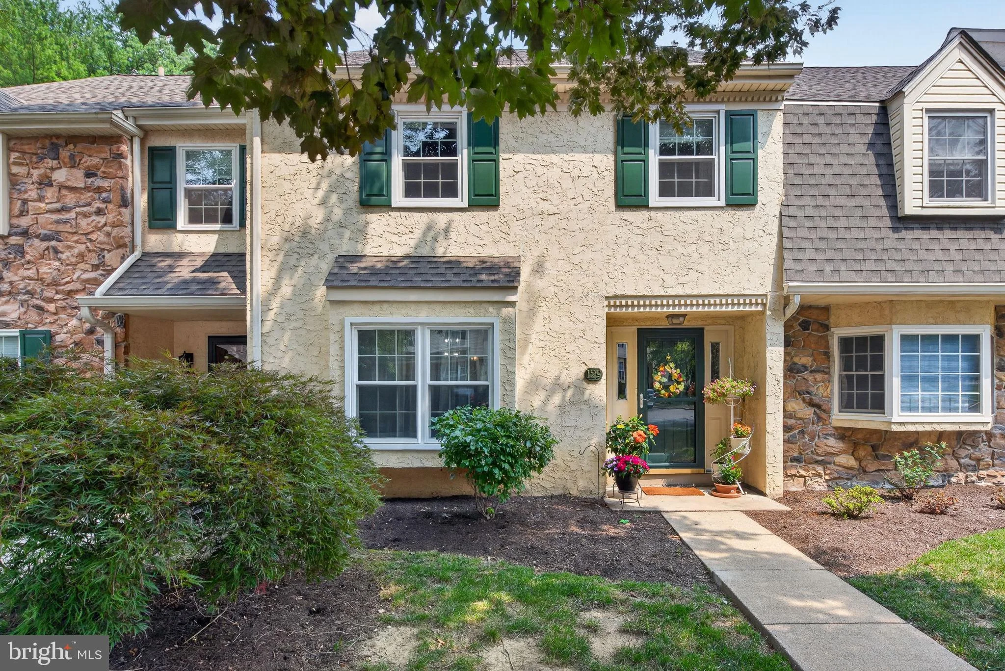 129 Oak Knoll Circle, Millersville, PA, 17551