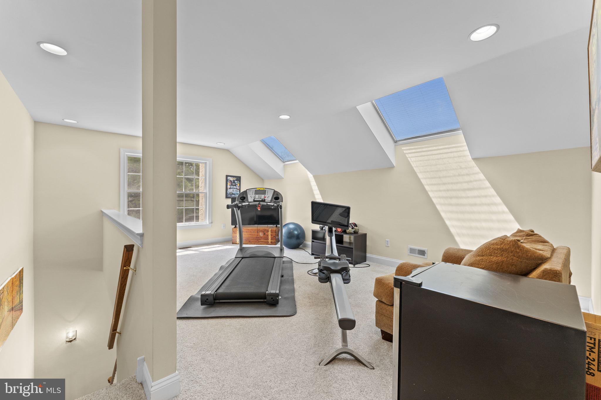 VALLEY FORGE WOODS - Residential