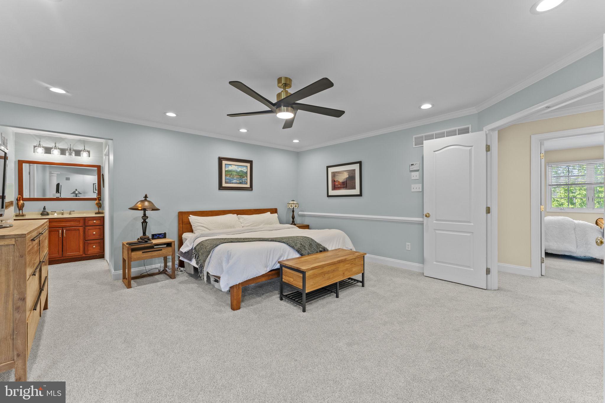 VALLEY FORGE WOODS - Residential