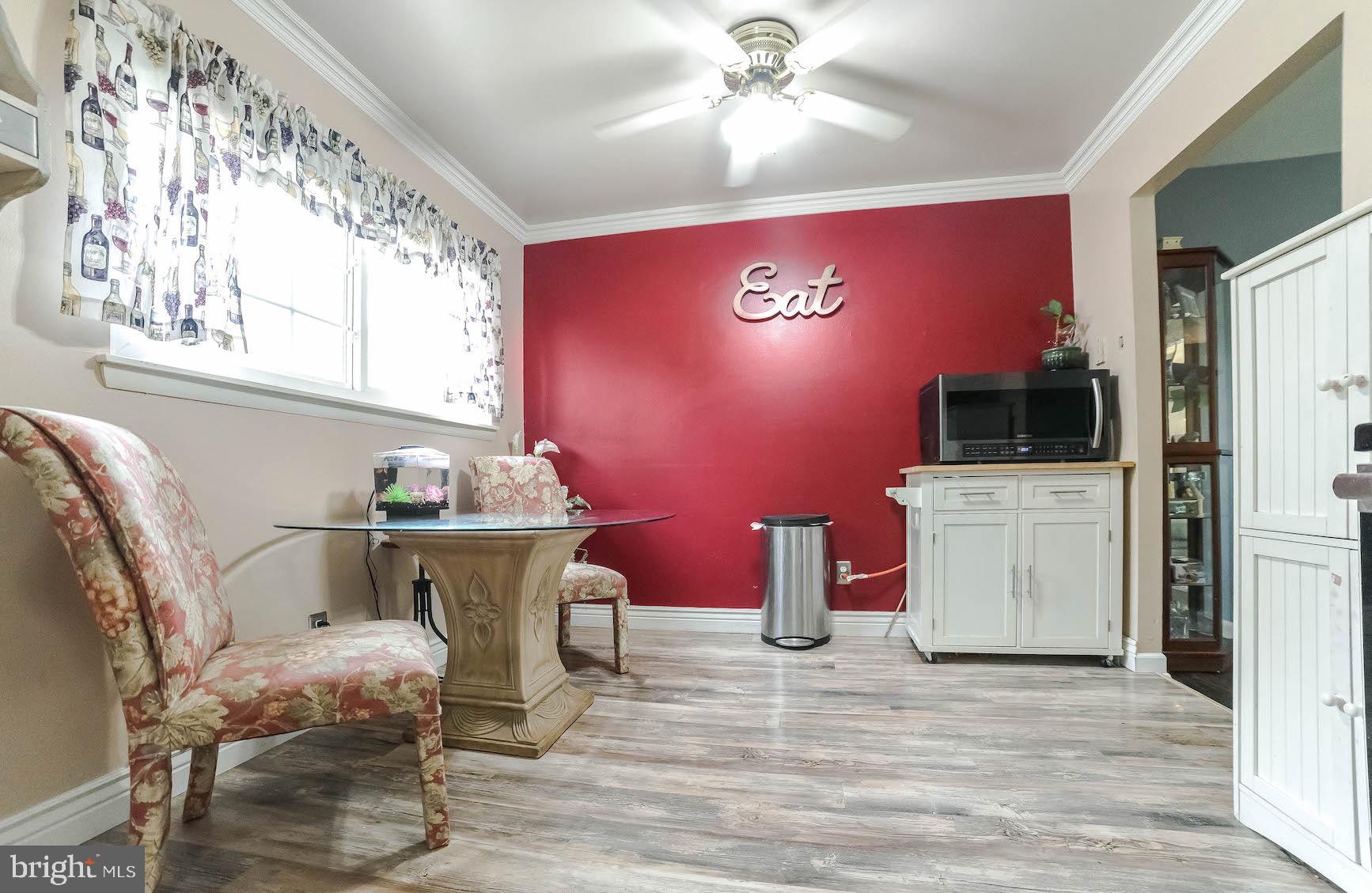 CAPITAL ESTATES - Residential