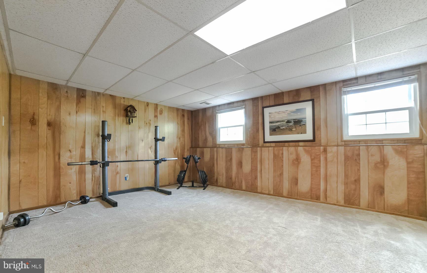 CAPITAL ESTATES - Residential