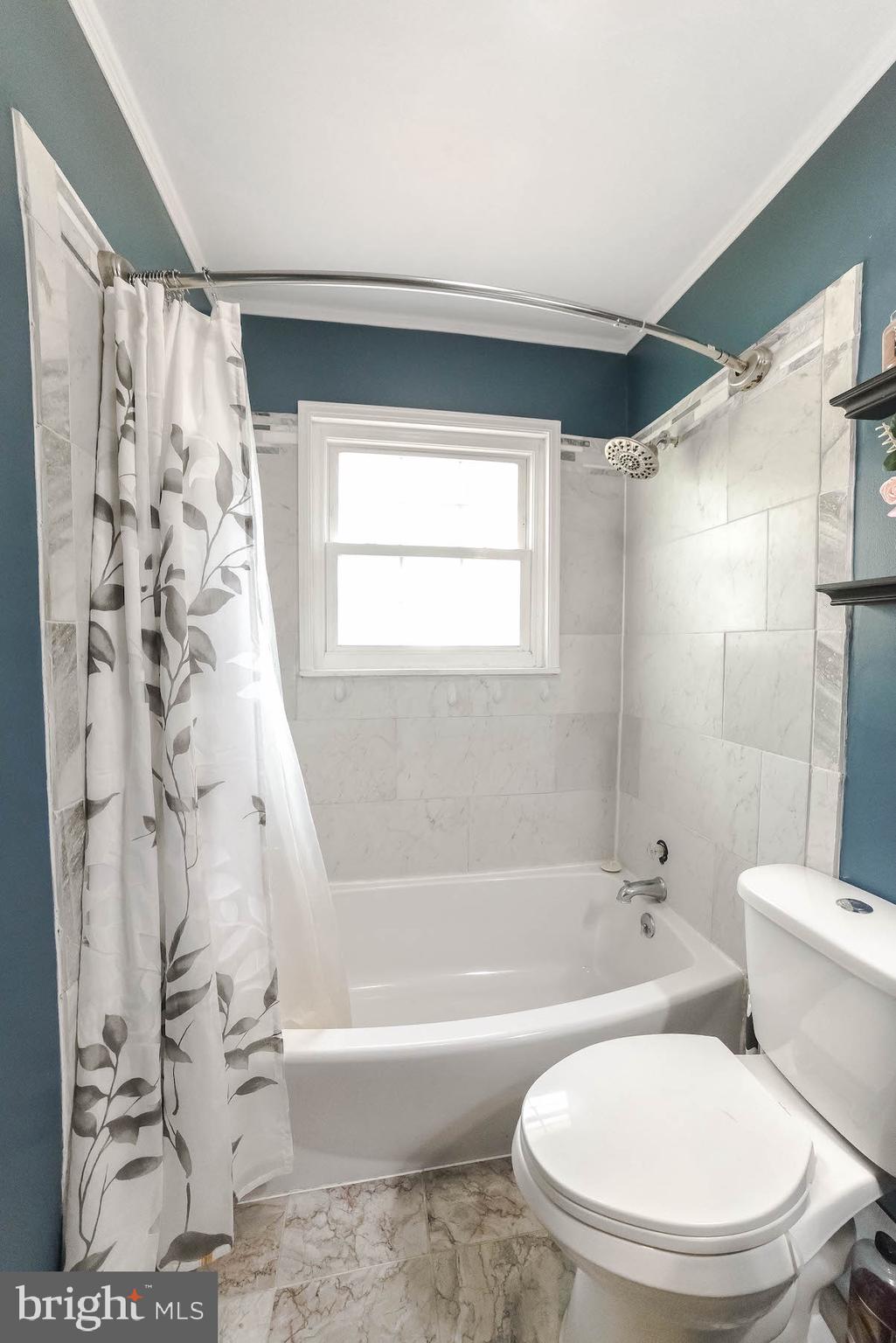 CAPITAL ESTATES - Residential