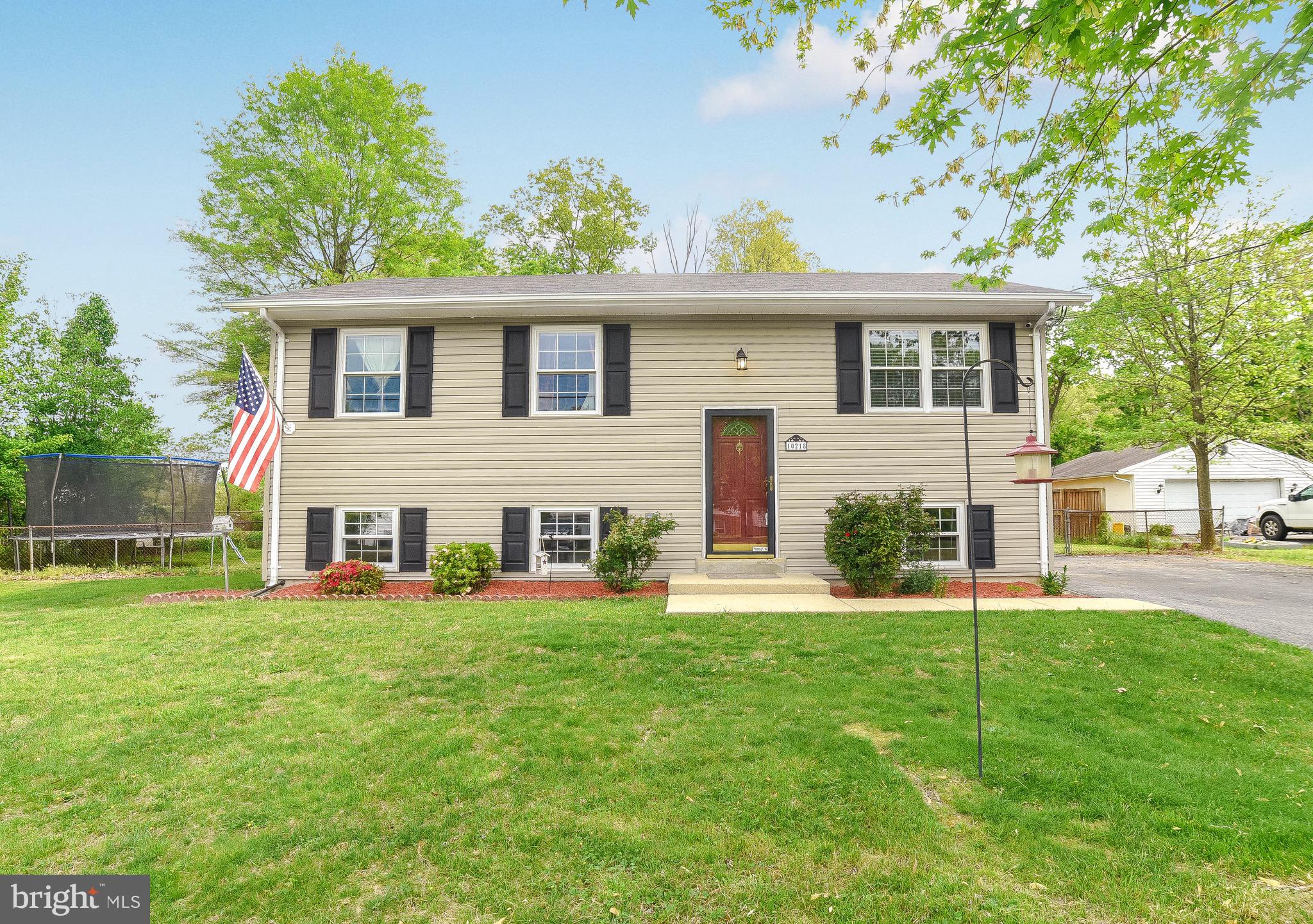 CAPITAL ESTATES - Residential