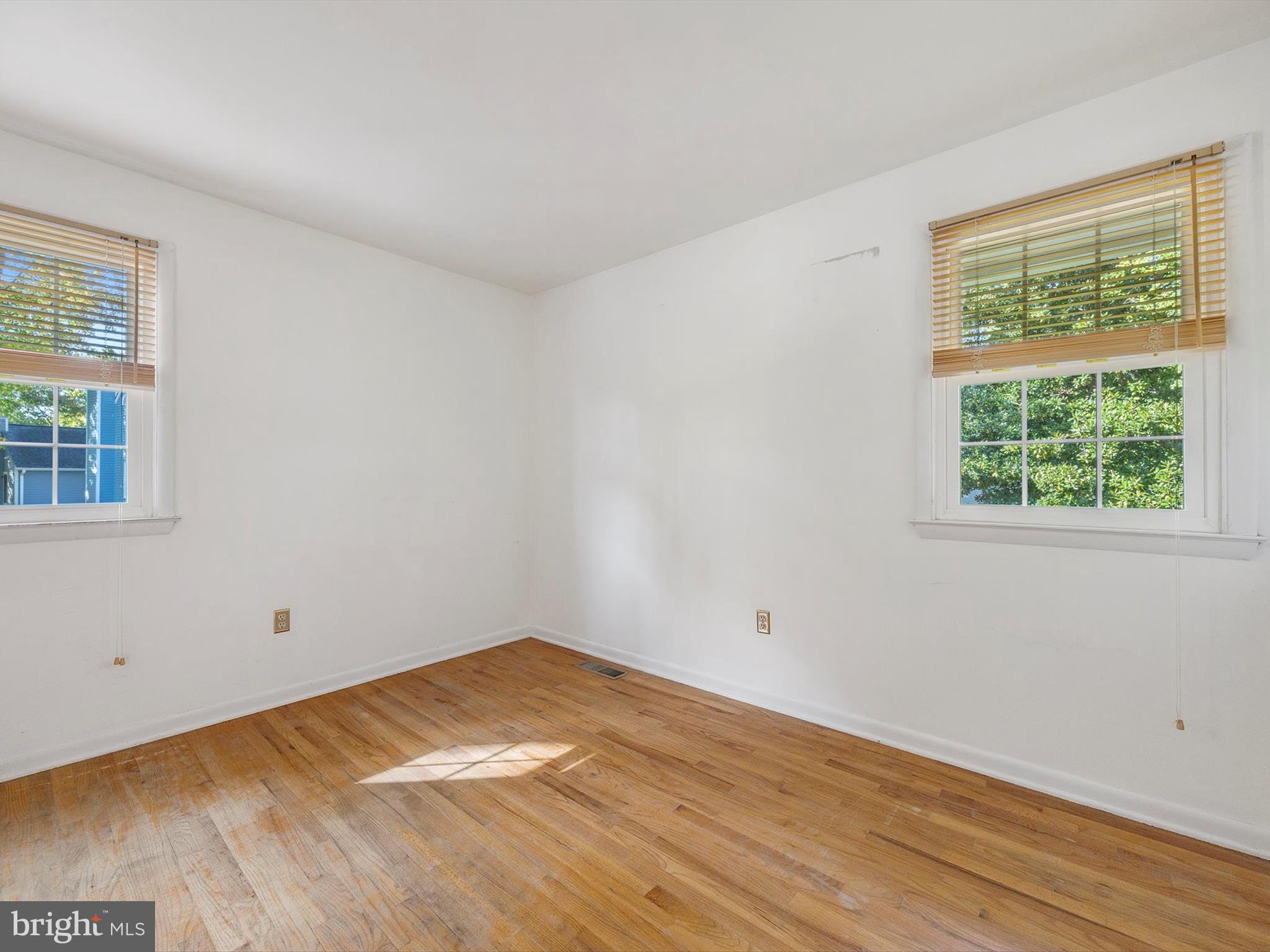 MCGUCKIAN - Residential