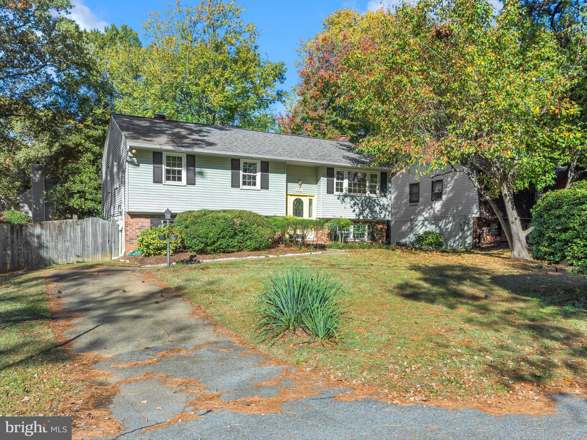 MCGUCKIAN - Residential