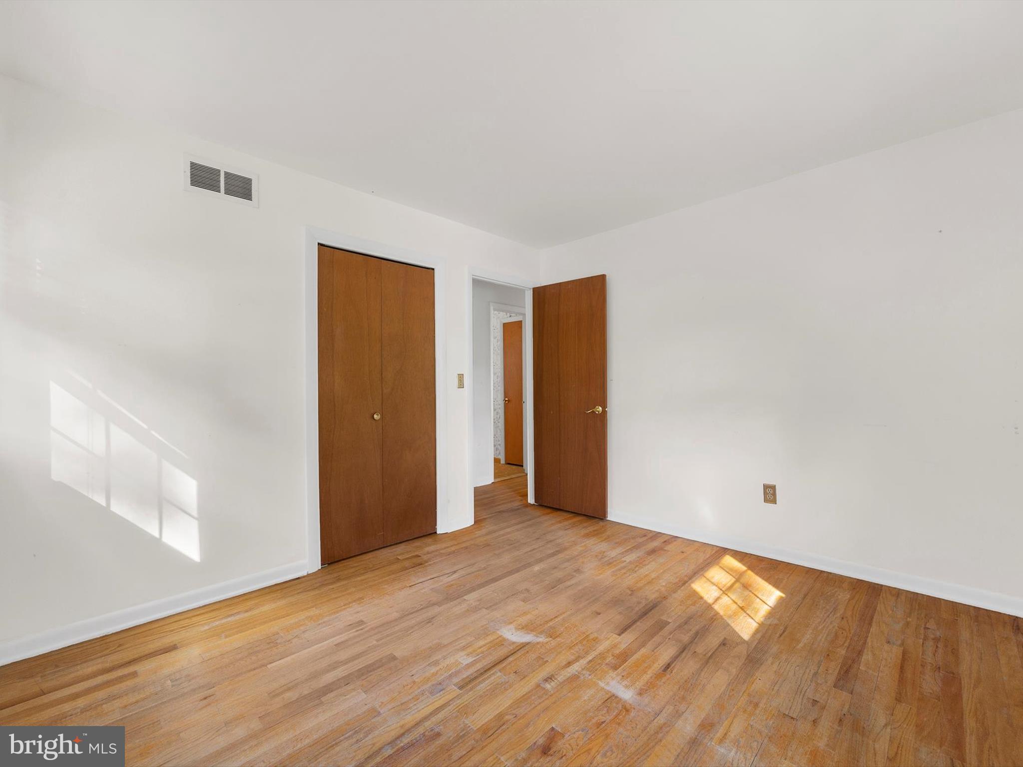 MCGUCKIAN - Residential