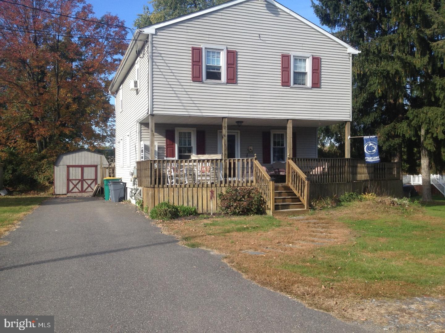 1097 SMITHBRIDGE ROAD