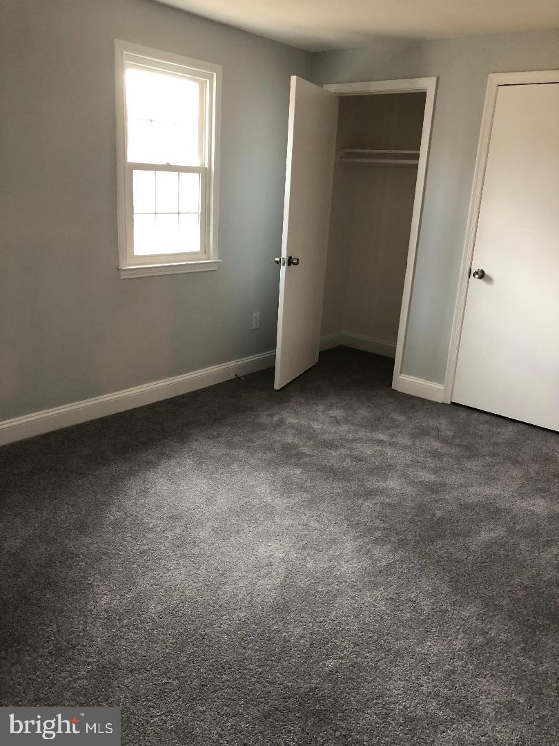 GREENWICH HILL - Residential