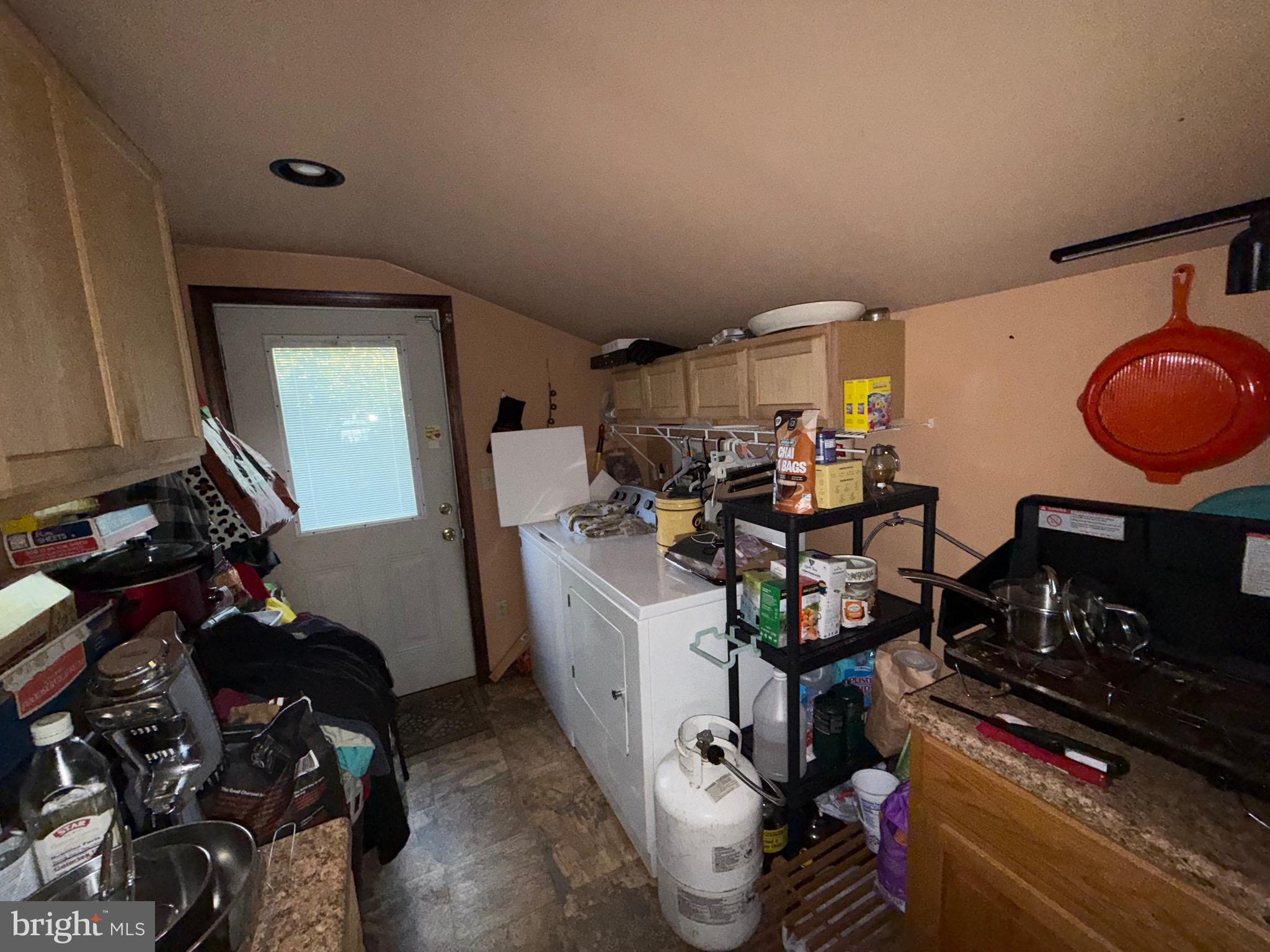 LEWISTOWN BORO - Residential