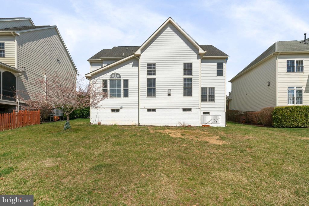 listing image 50