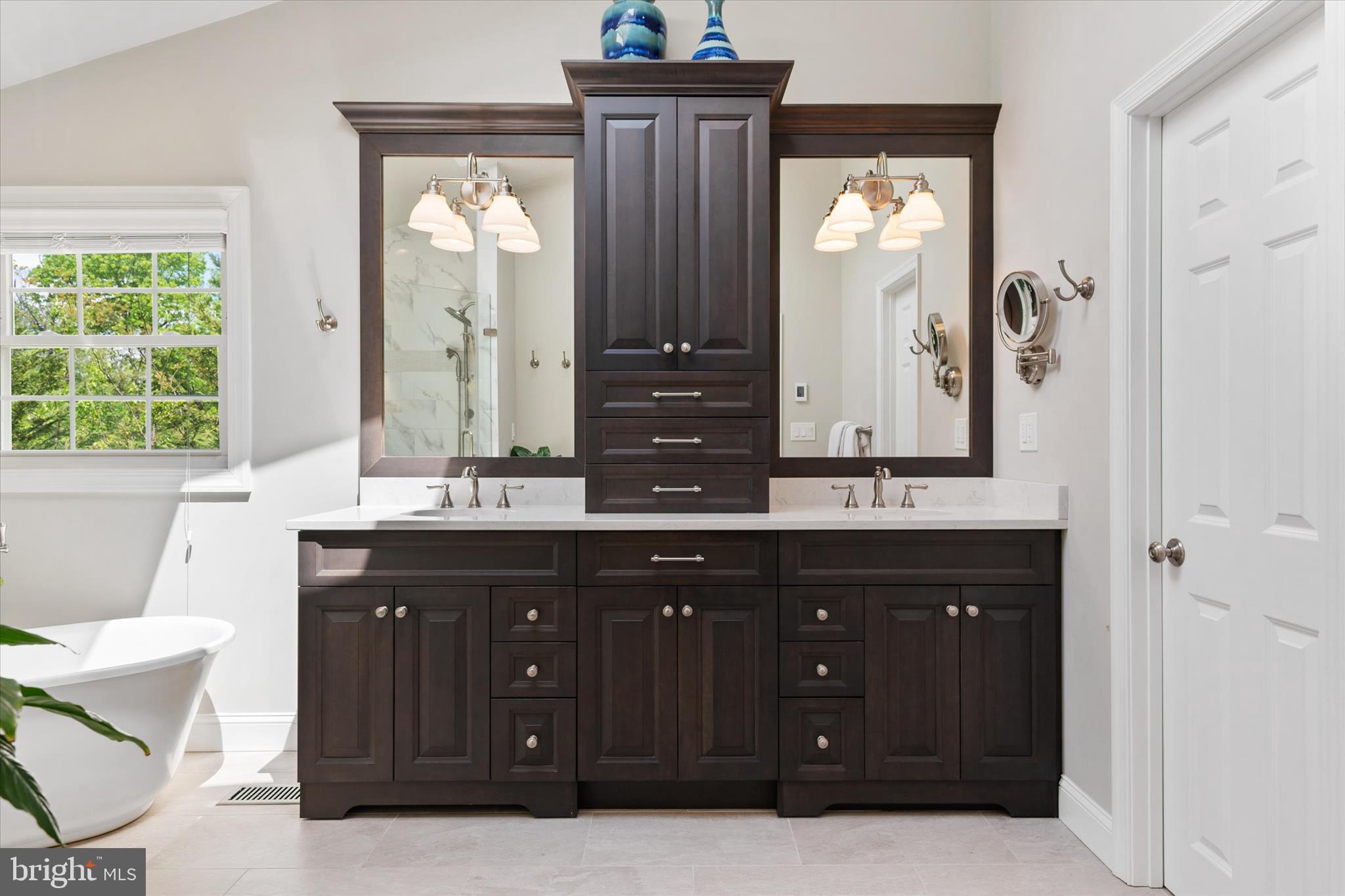 MILLERSVILLE FOREST - Residential