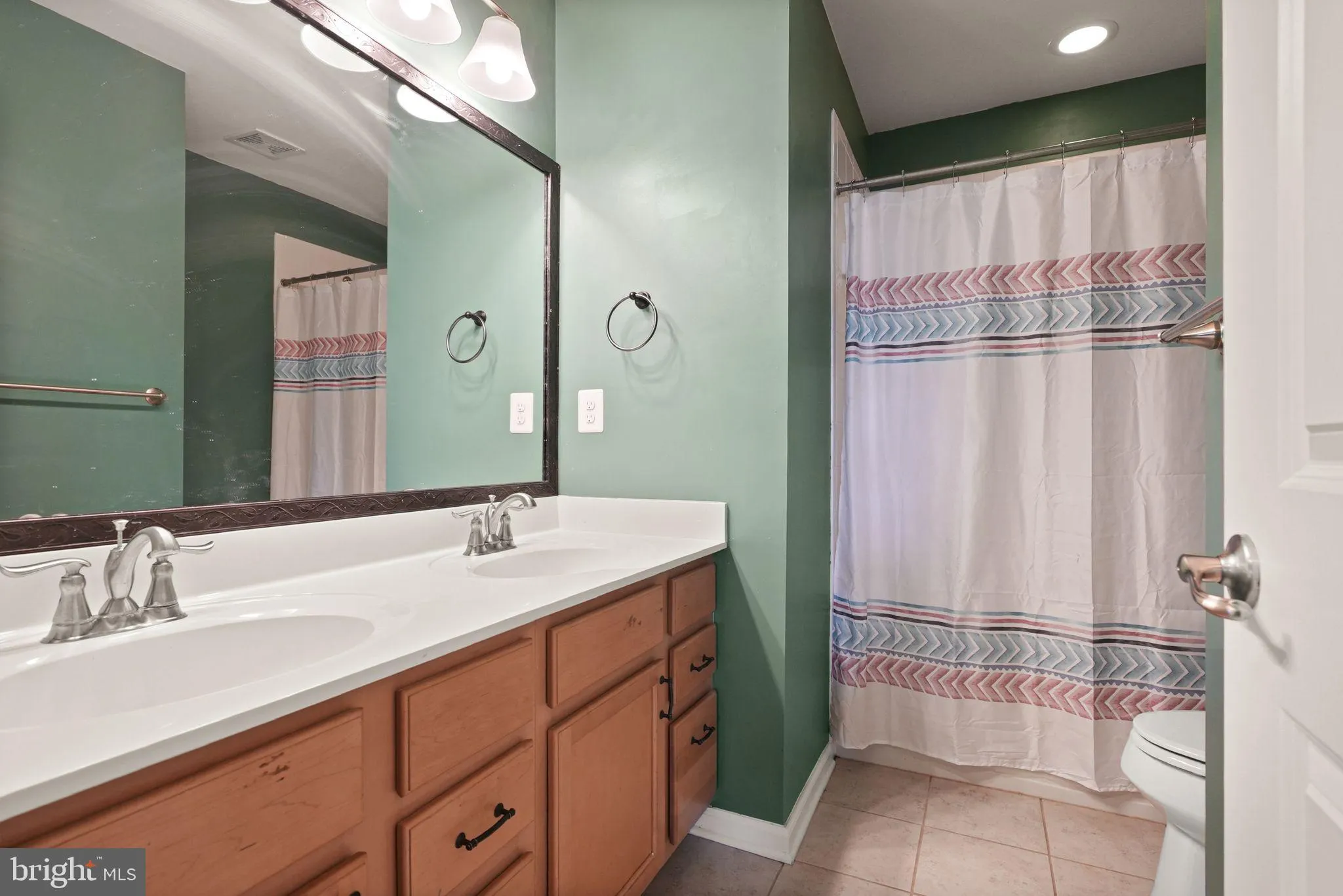 Culpeper, Virginia 22701, United States, 4 Bedrooms Bedrooms, ,4 BathroomsBathrooms,Residential,Coming Soon,188709