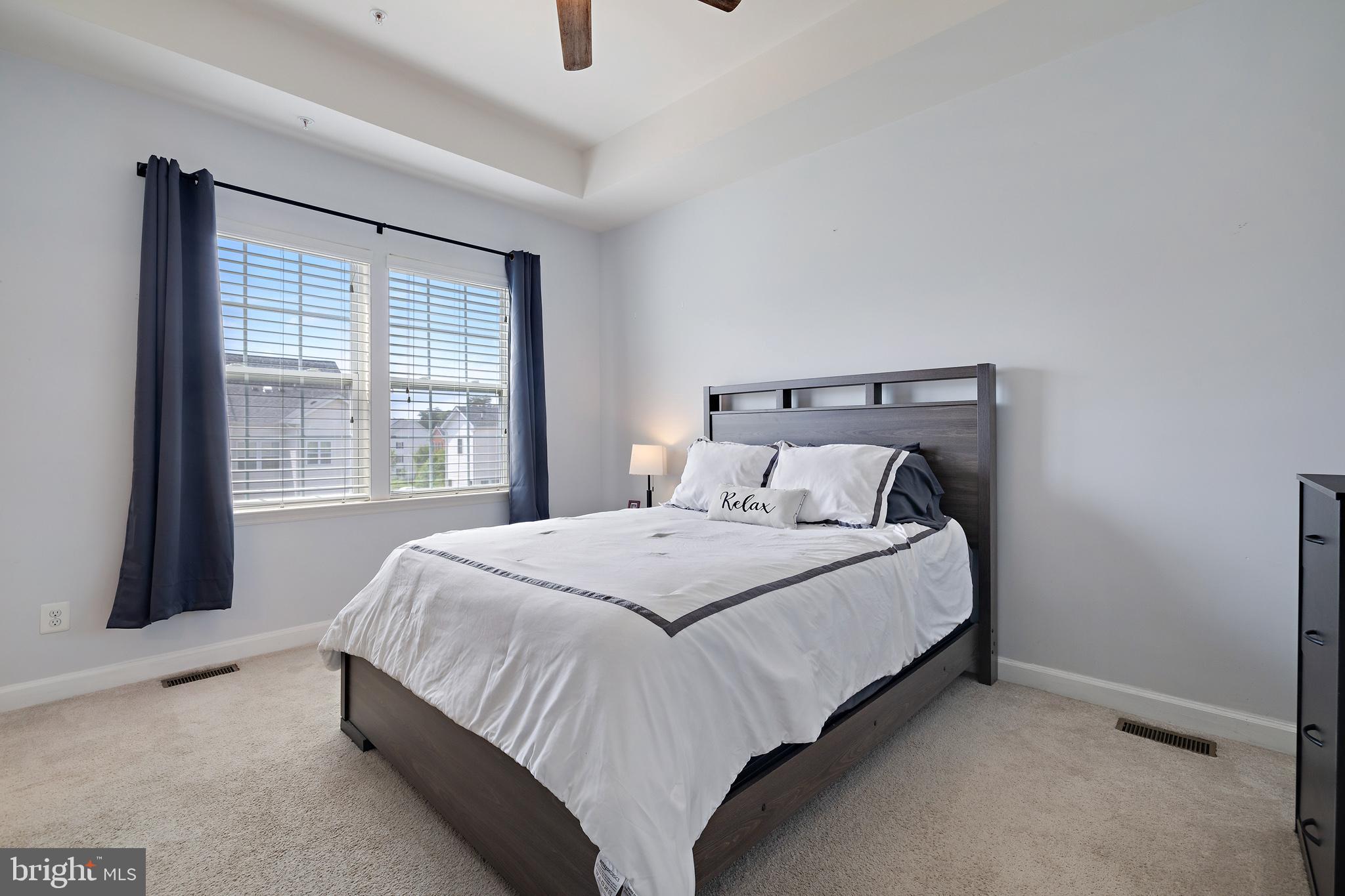 CREEKSTONE VILLAGE - Residential Lease