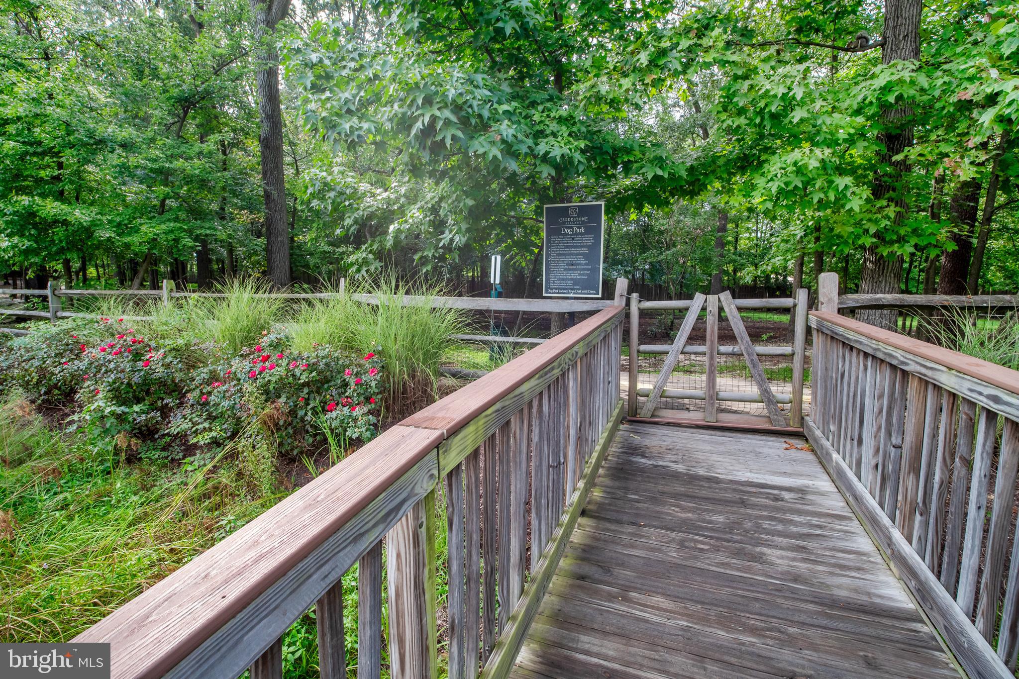 CREEKSTONE VILLAGE - Residential Lease