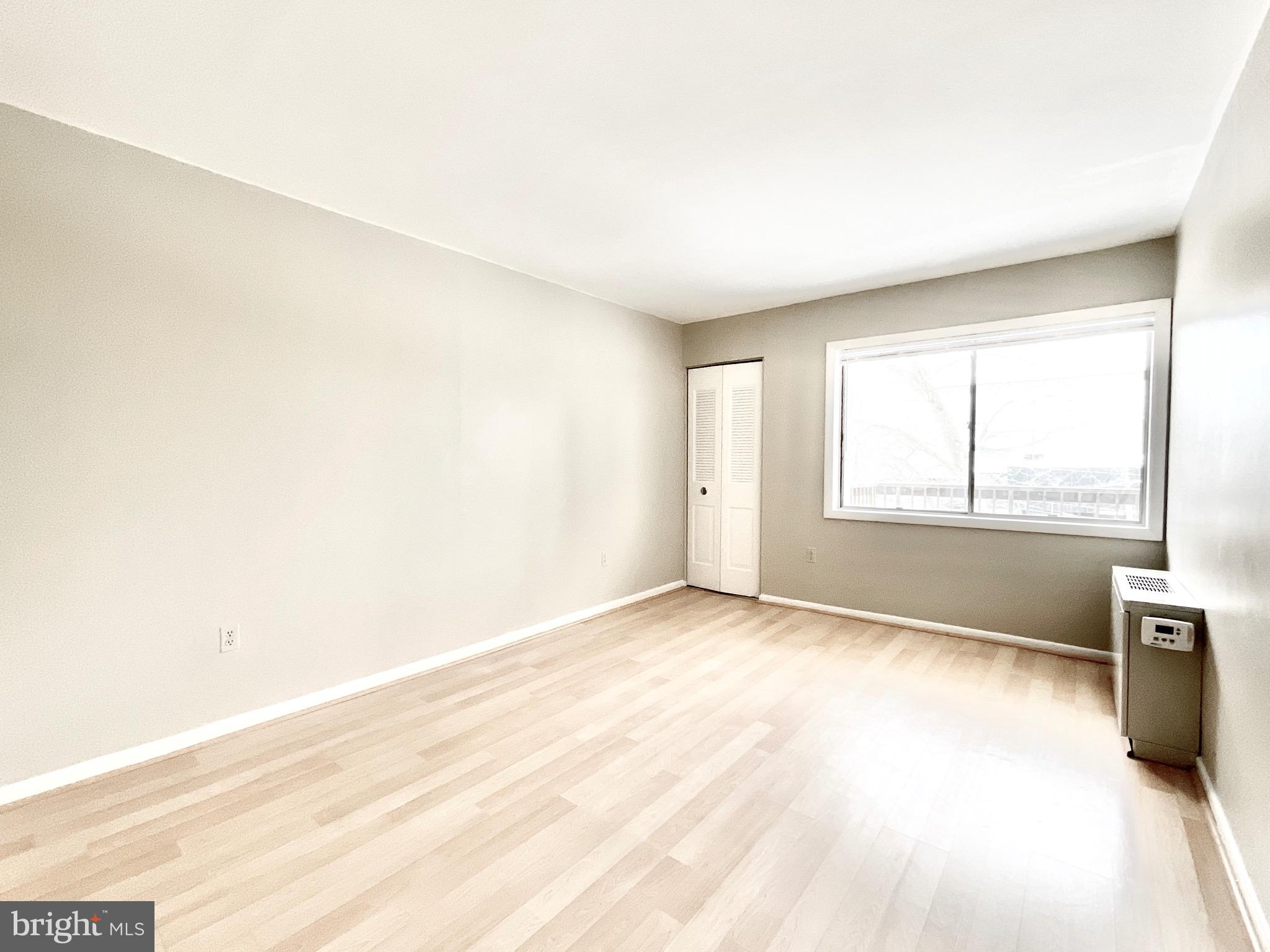 WEST SPRING - Residential