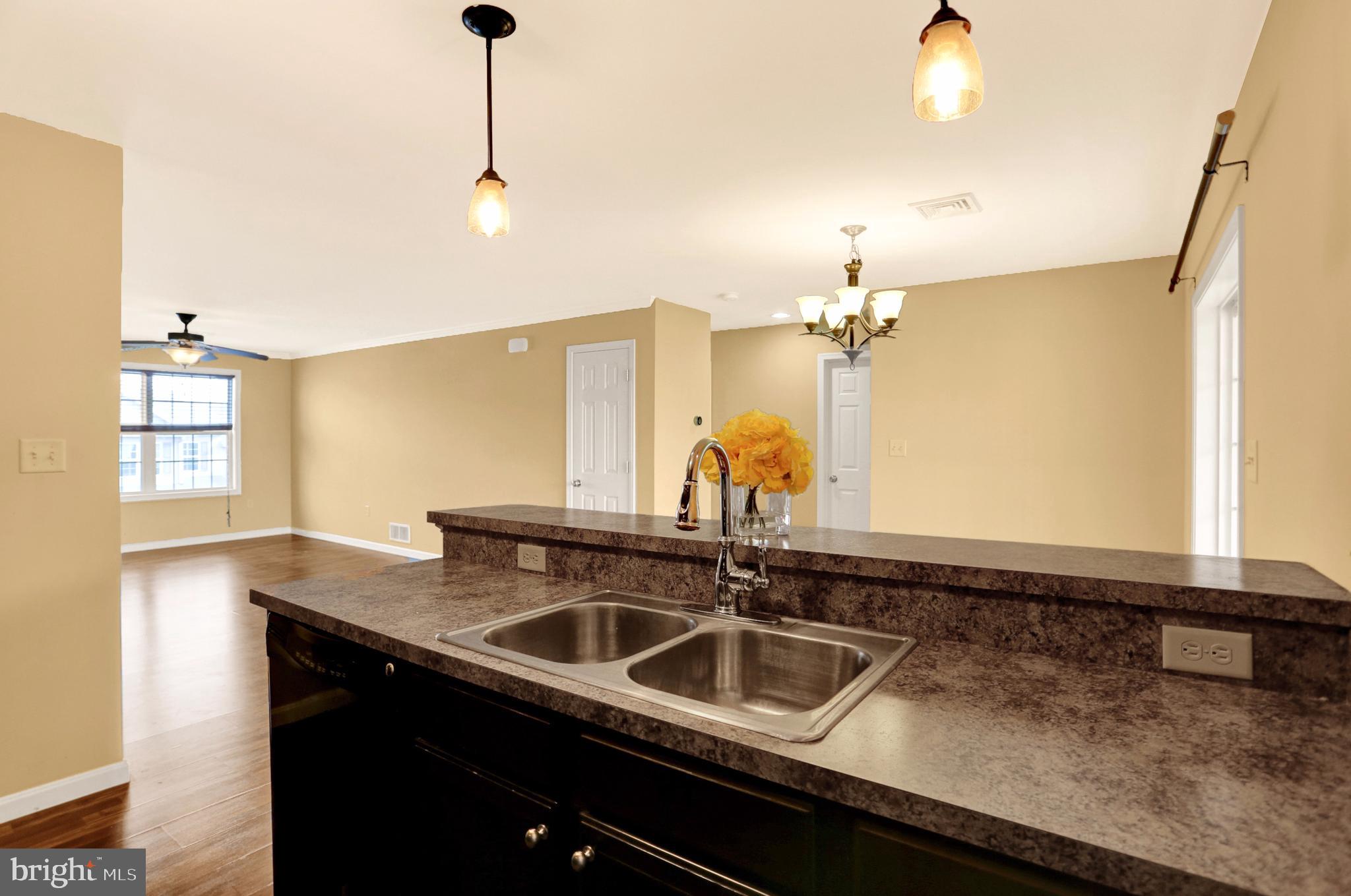 SUMMIT VIEW - Residential