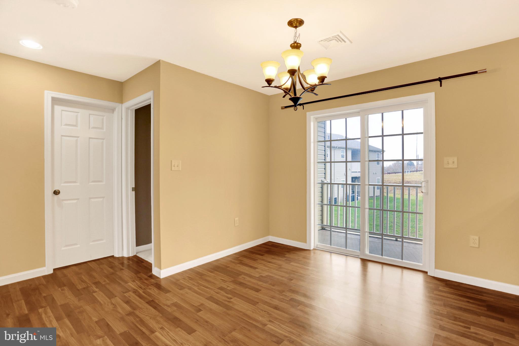 SUMMIT VIEW - Residential