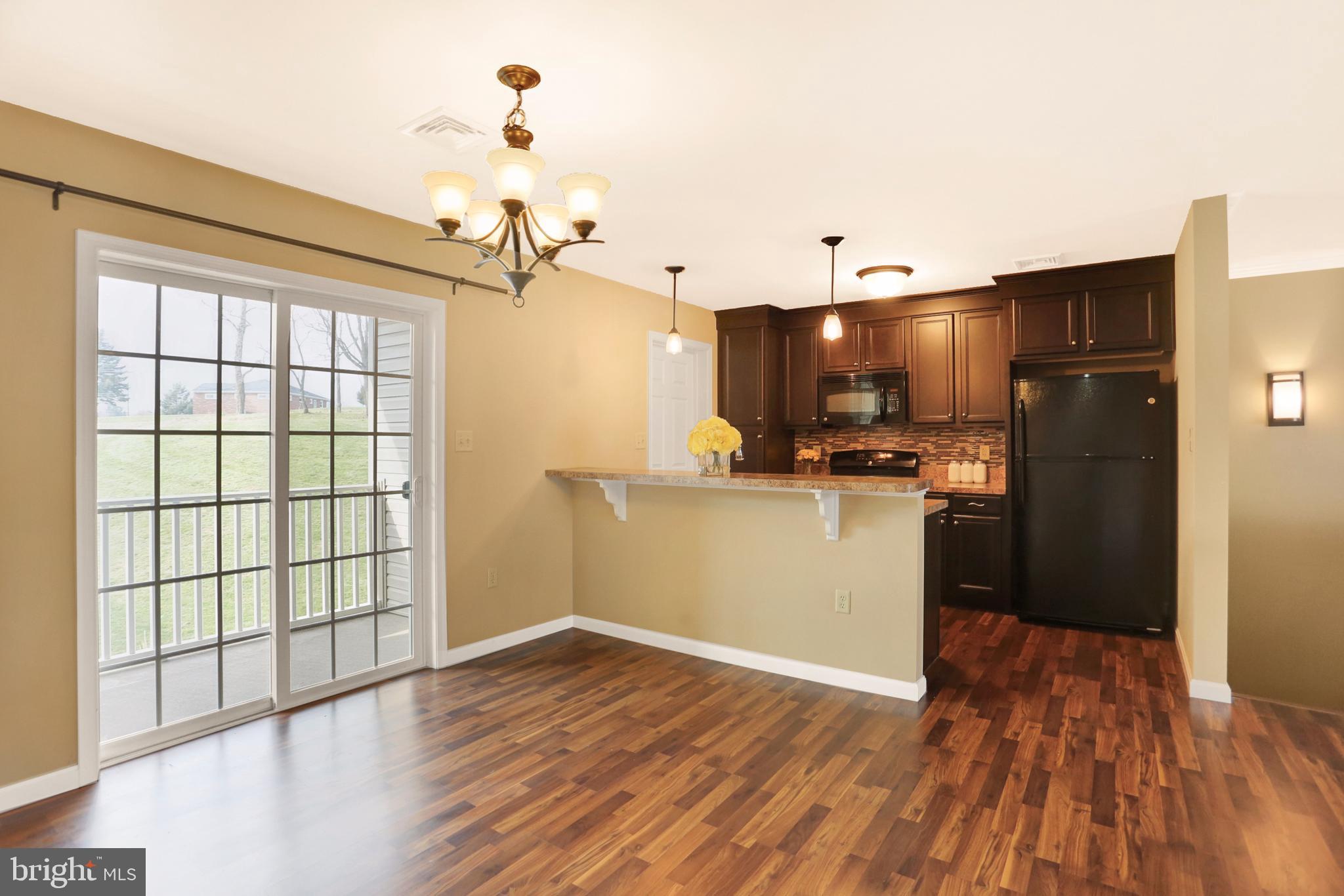 SUMMIT VIEW - Residential