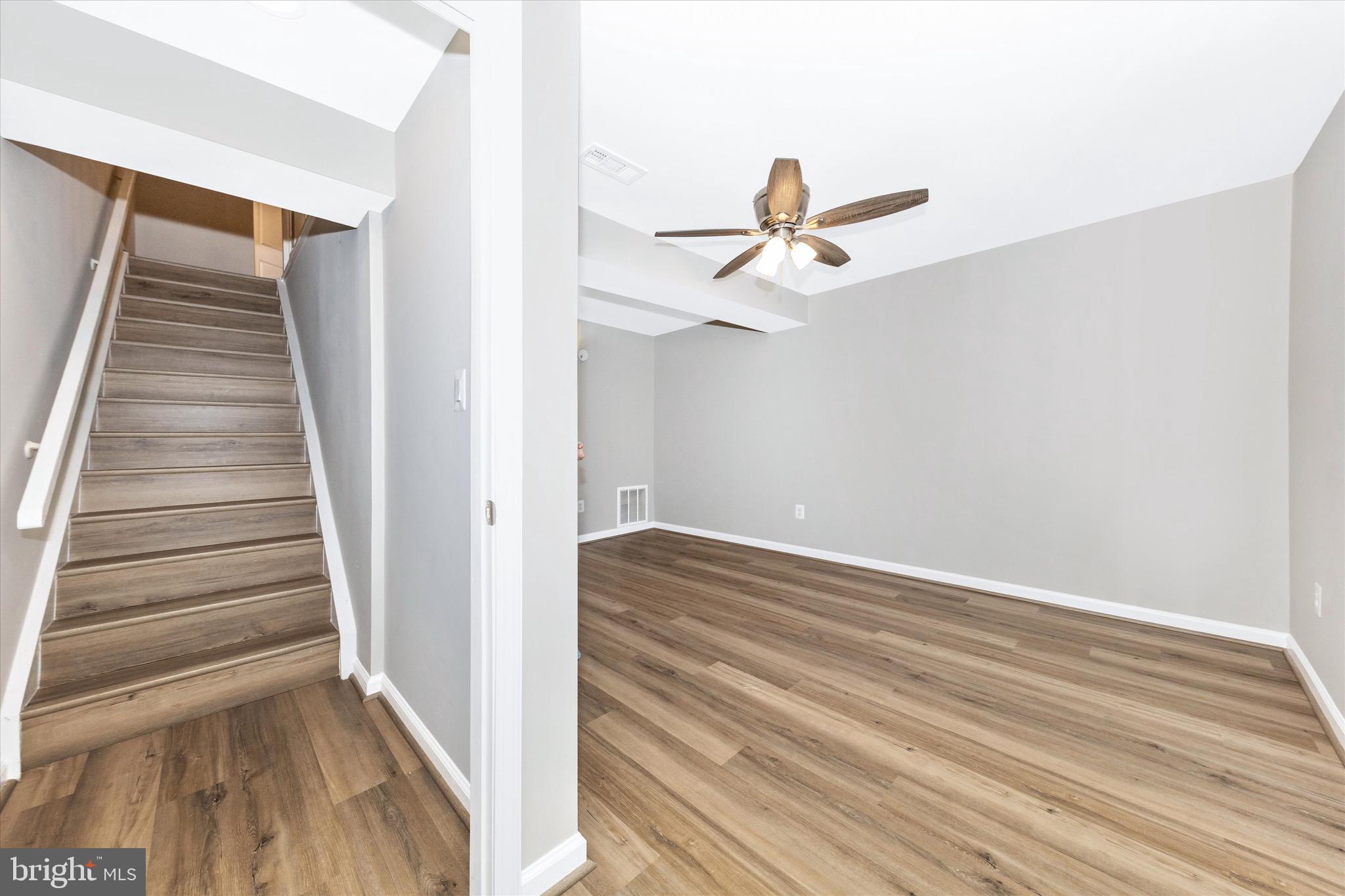 SUGARLAND RUN - Residential