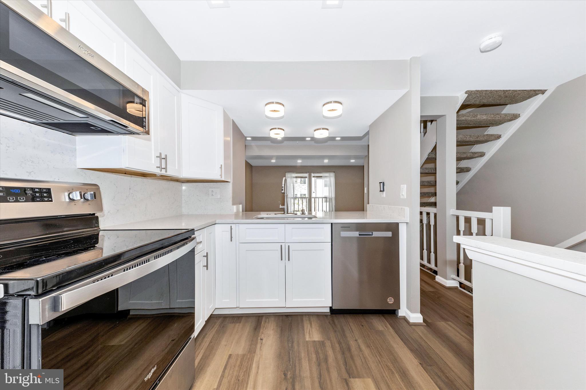 SUGARLAND RUN - Residential